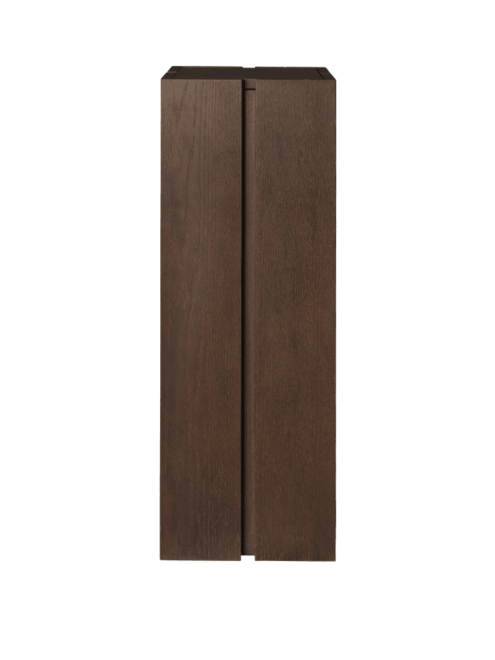 Parcel Podest H90  in Dunkel gebeizt präsentiert im Onlineshop von KAQTU Design AG. Podest ist von Ferm Living