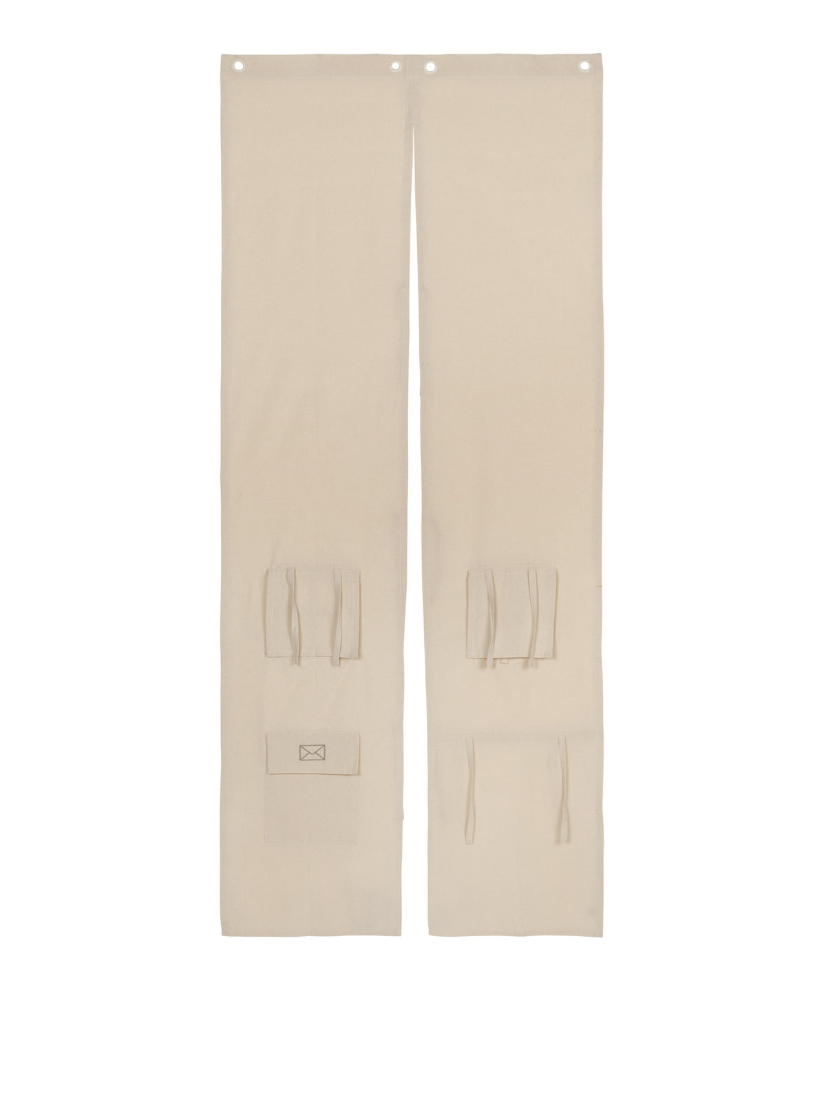 Settle Door Curtain in Off-White präsentiert im Onlineshop von KAQTU Design AG. Türvorhang ist von Ferm Living