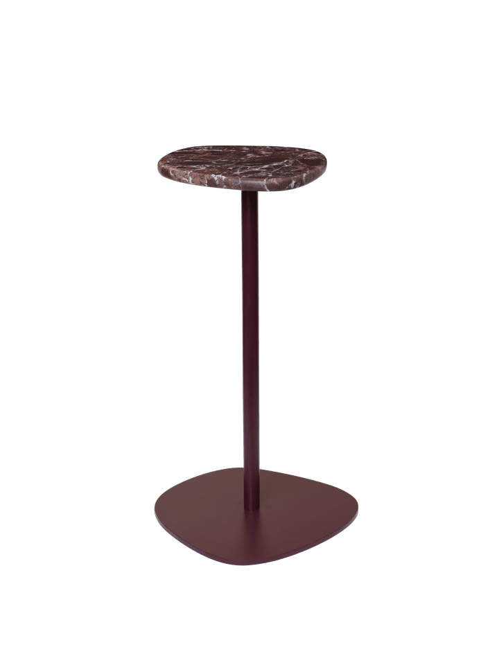 Plyo Accent Table  in Dark Grape präsentiert im Onlineshop von KAQTU Design AG. Beistelltisch ist von Ferm Living