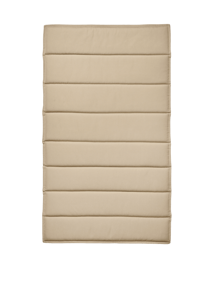 Dapple Kissen Lounge Chair  in Cashmere präsentiert im Onlineshop von KAQTU Design AG. Gartenkissen ist von Ferm Living