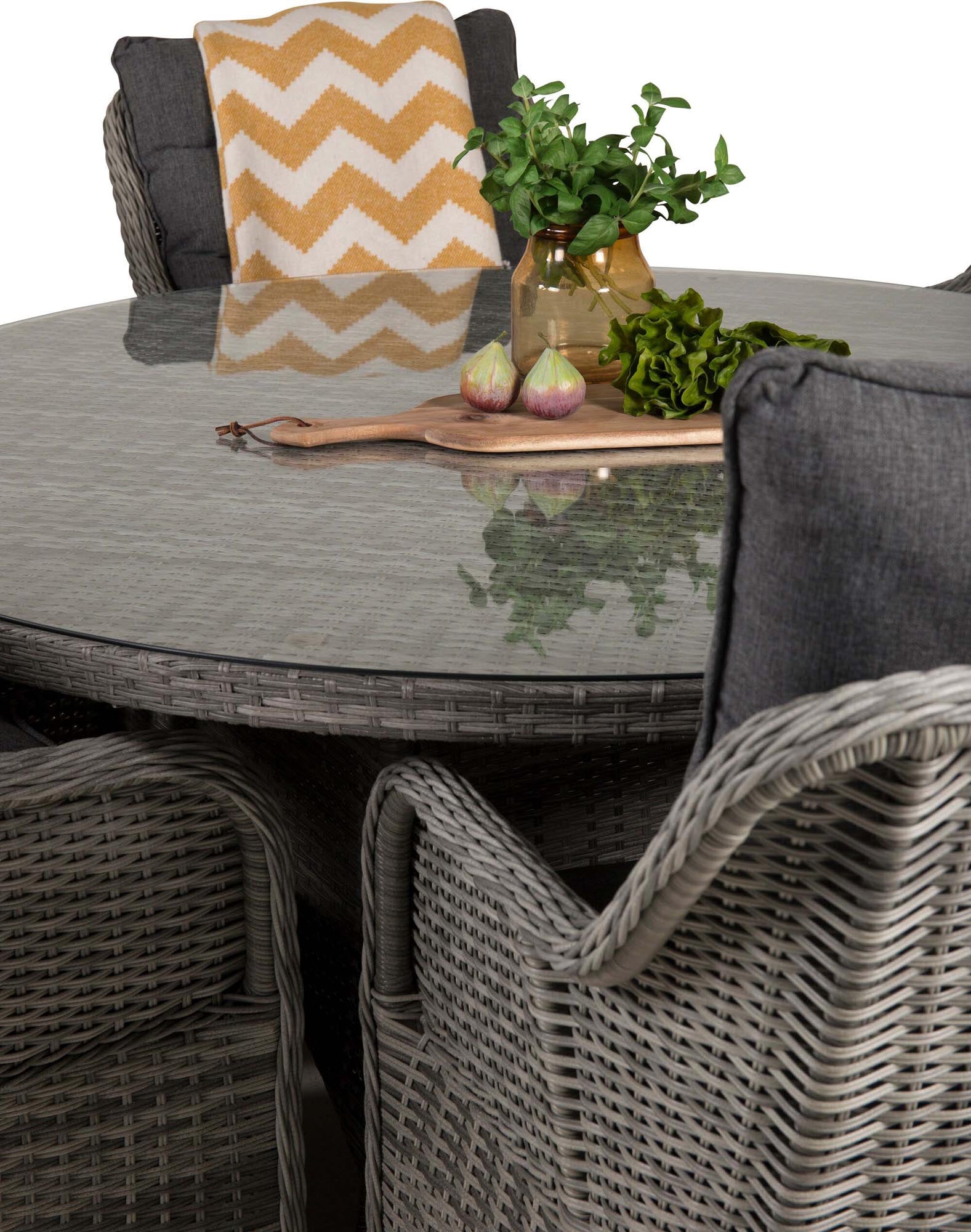 Volta Outdoor-Tischset + Vikelund ⌀150cm/6St. in Grau präsentiert im Onlineshop von KAQTU Design AG. Gartentischset ist von Venture Home