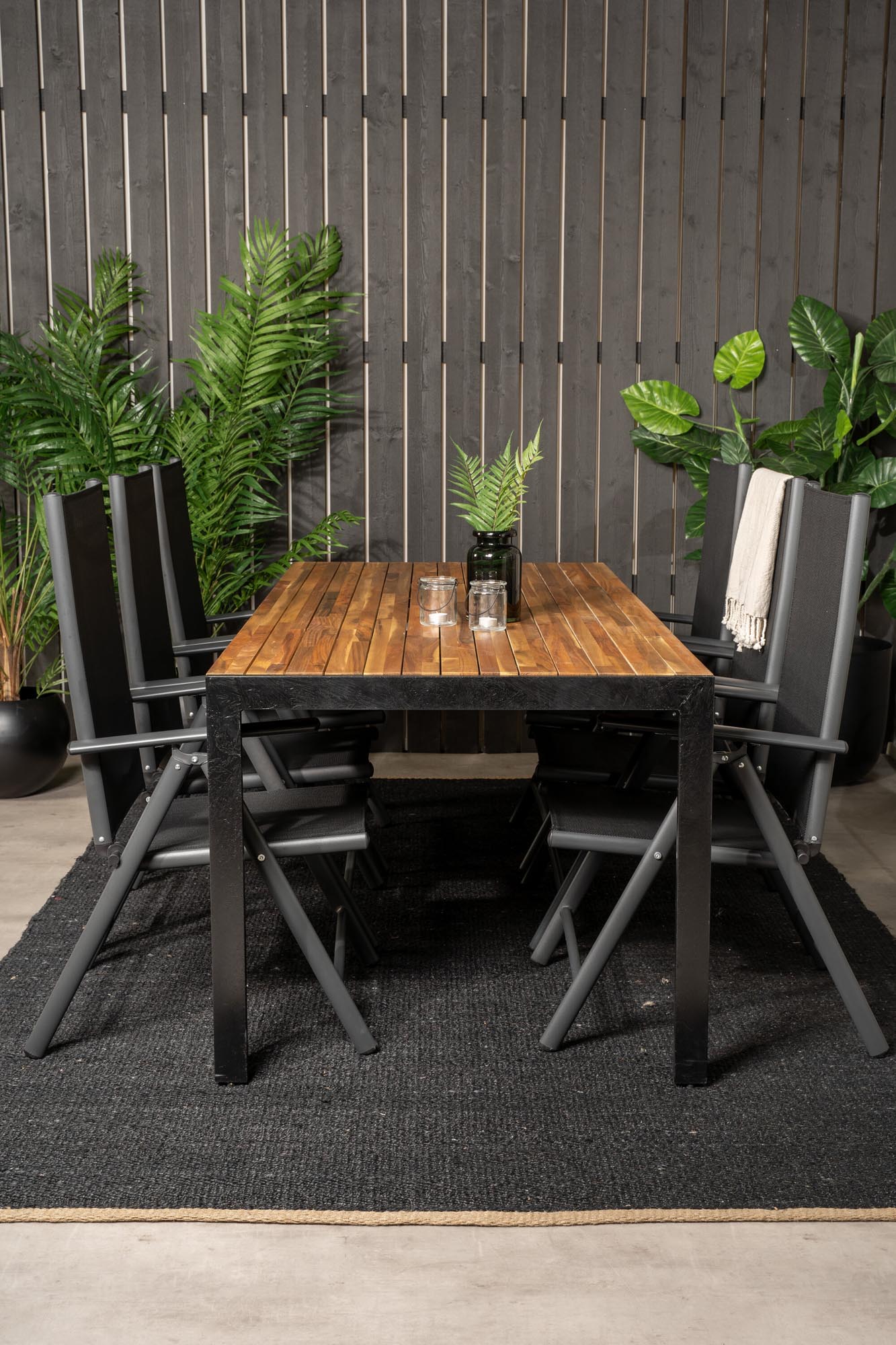 Bois Outdoor-Tischset + Break 205cm/6St. in Schwarz präsentiert im Onlineshop von KAQTU Design AG. Gartentischset ist von Venture Home