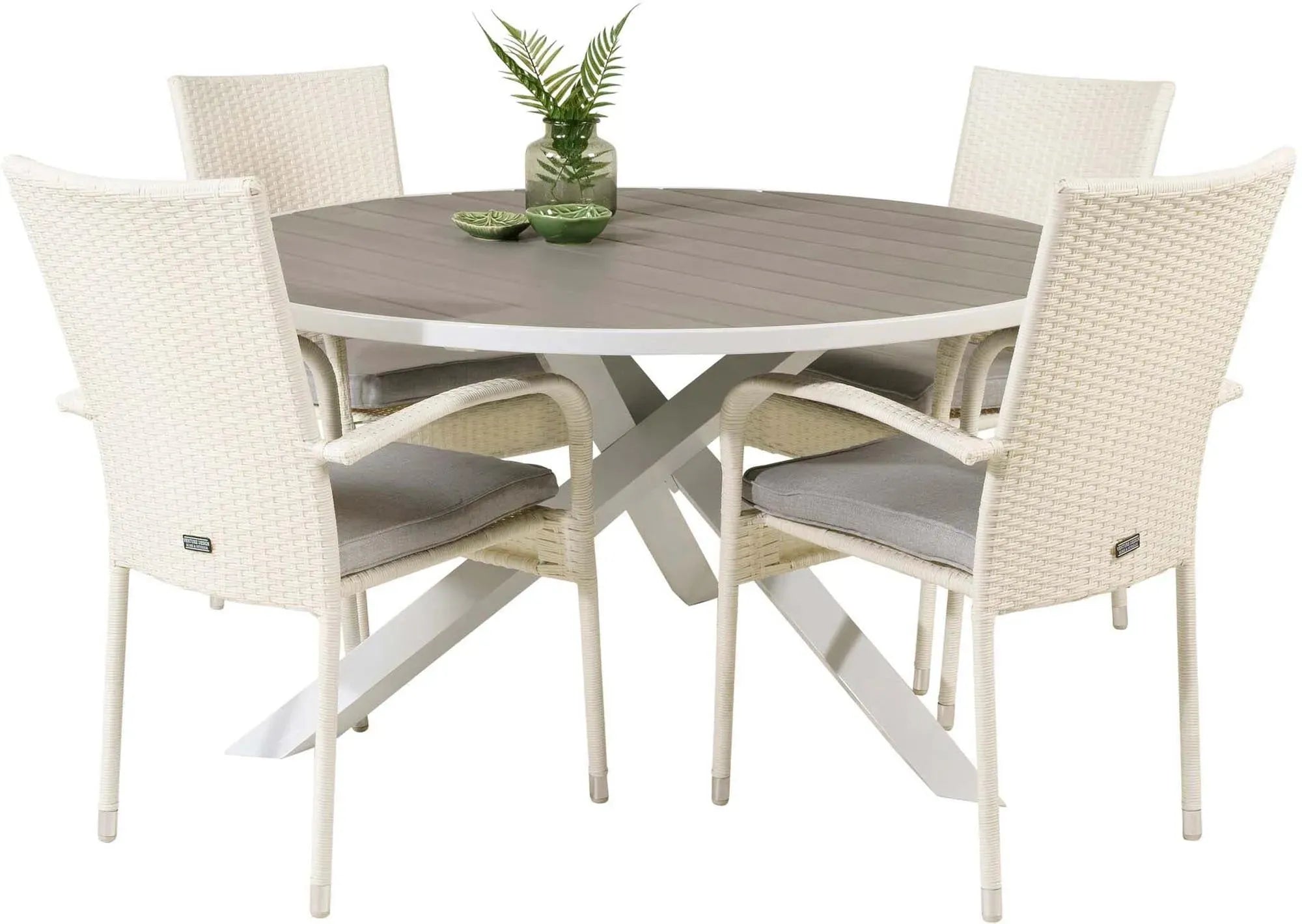 Stilvolles Parma Set: Perfekte Wahl für entspannte Gartenmomente.