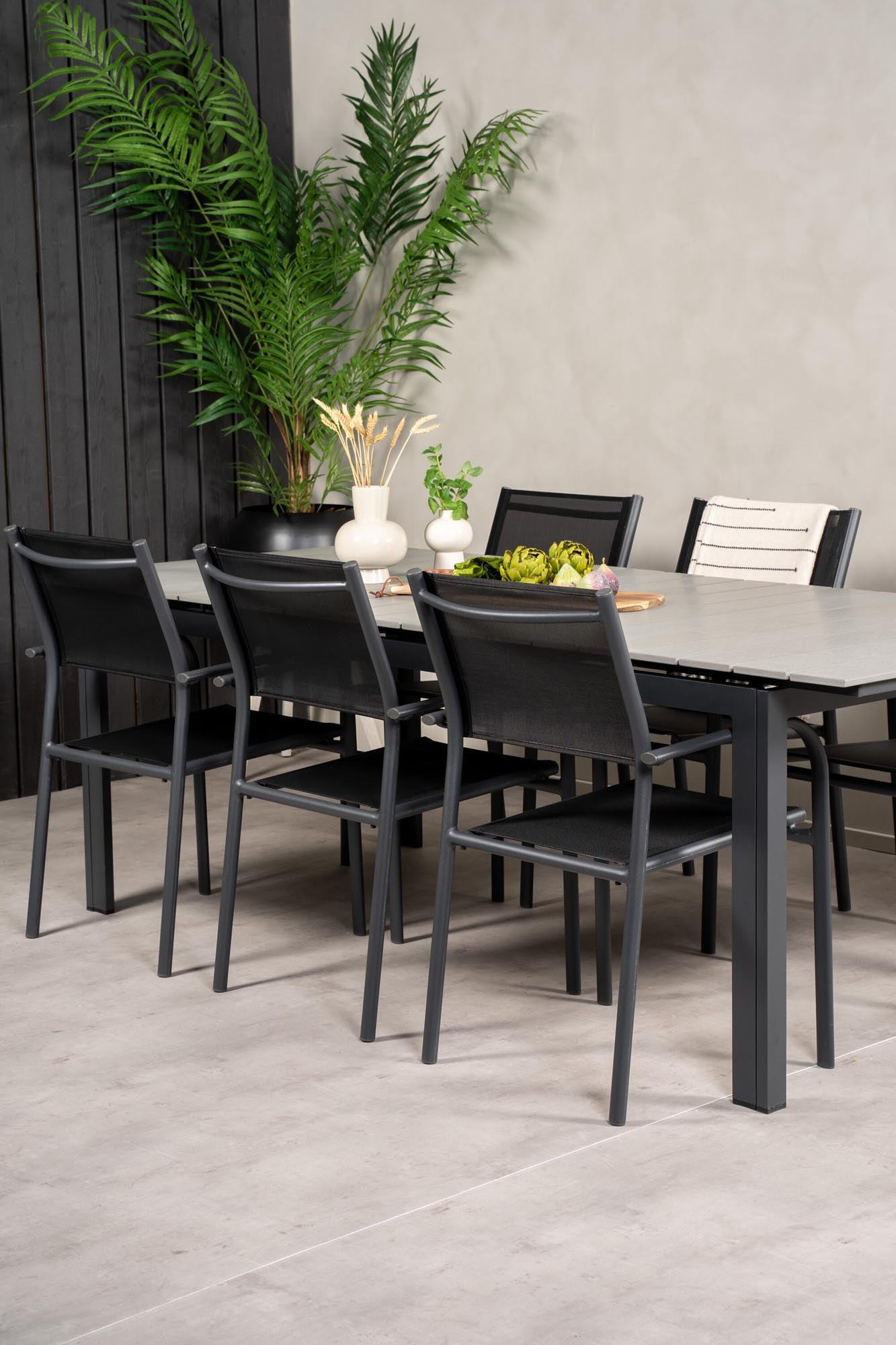 Levels Outdoor-Tischset + Santorini 224cm/6St. in Schwarz präsentiert im Onlineshop von KAQTU Design AG. Gartentischset ist von Venture Home
