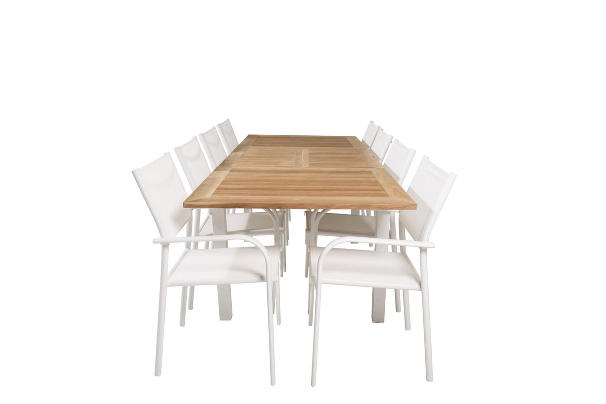 Weisses Gartentischset Santorini & Panama von Venture Home: zwei Stühle aus Aluminium und rechteckiger Tisch mit Teak-Tischplatte.