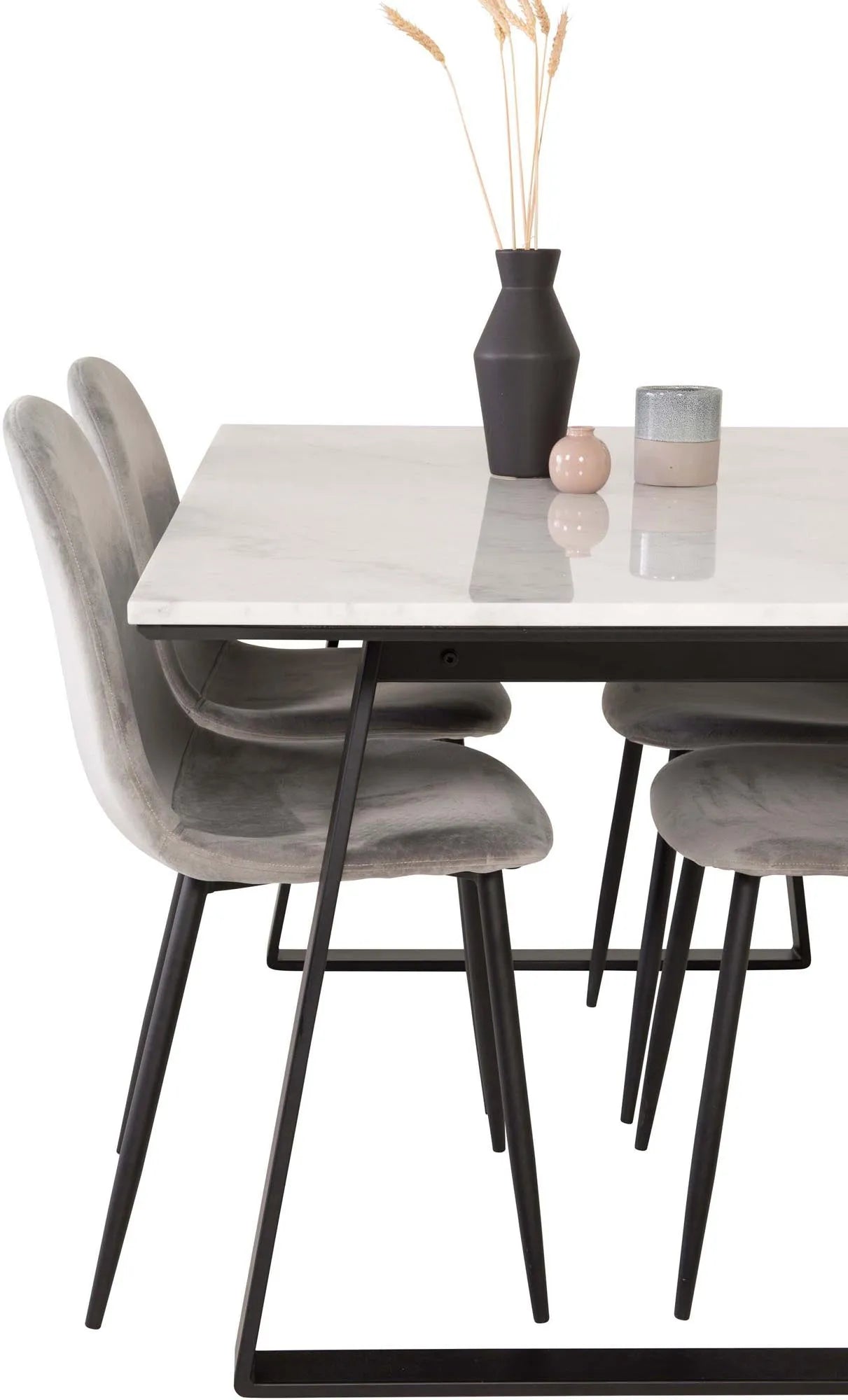 Estelle Esszimmerset: Modernes Design trifft auf Funktionalität.