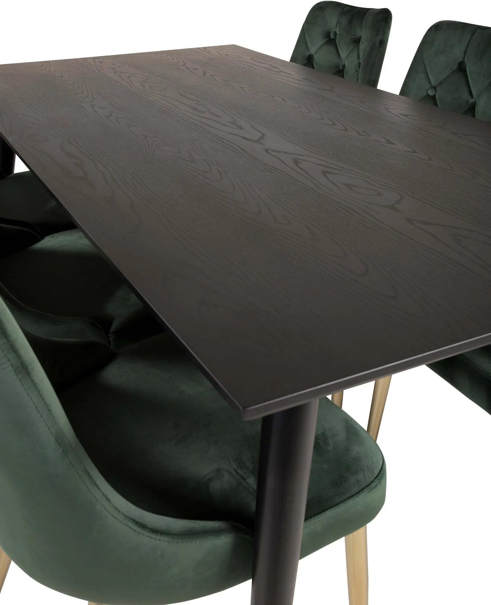 Stilvolles Dipp Esszimmerset 180cm mit 6 luxuriösen Velvet Stühlen.