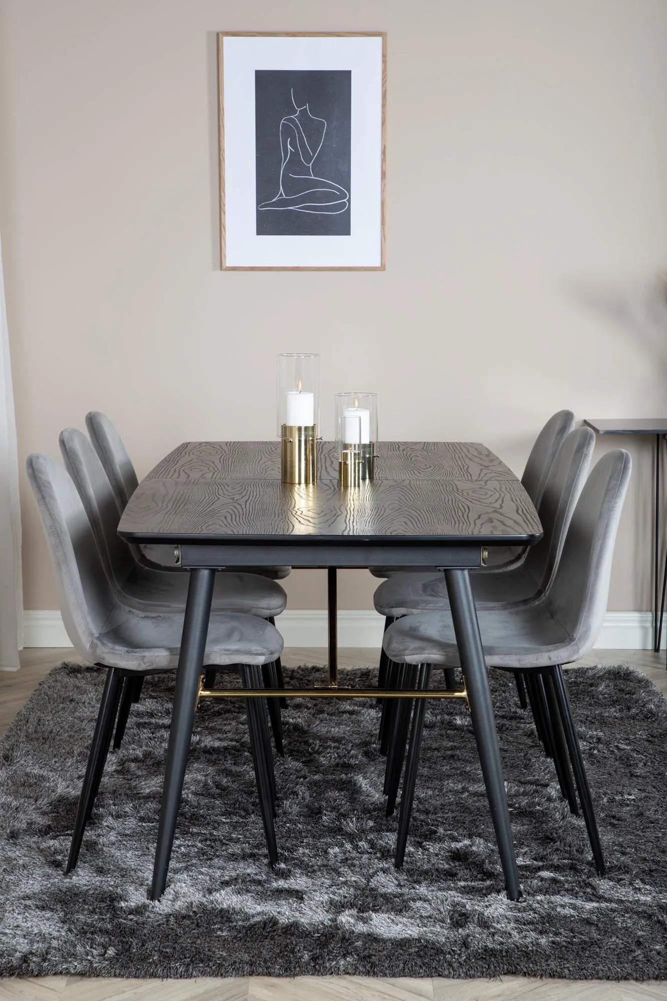Luxuriöses Gold Esszimmerset, ausziehbar, 180cm, 6 Stühle, Venture Home.