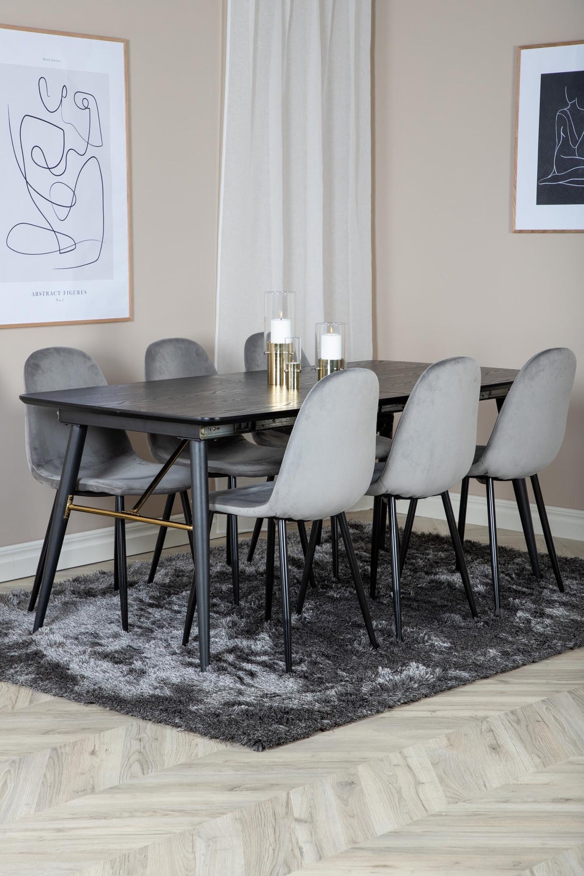 Gold Esszimmerset ausziehbar + Polar  Dining 180cm/6St. in Schwarzgrau präsentiert im Onlineshop von KAQTU Design AG. Esszimmerset ist von Venture Home