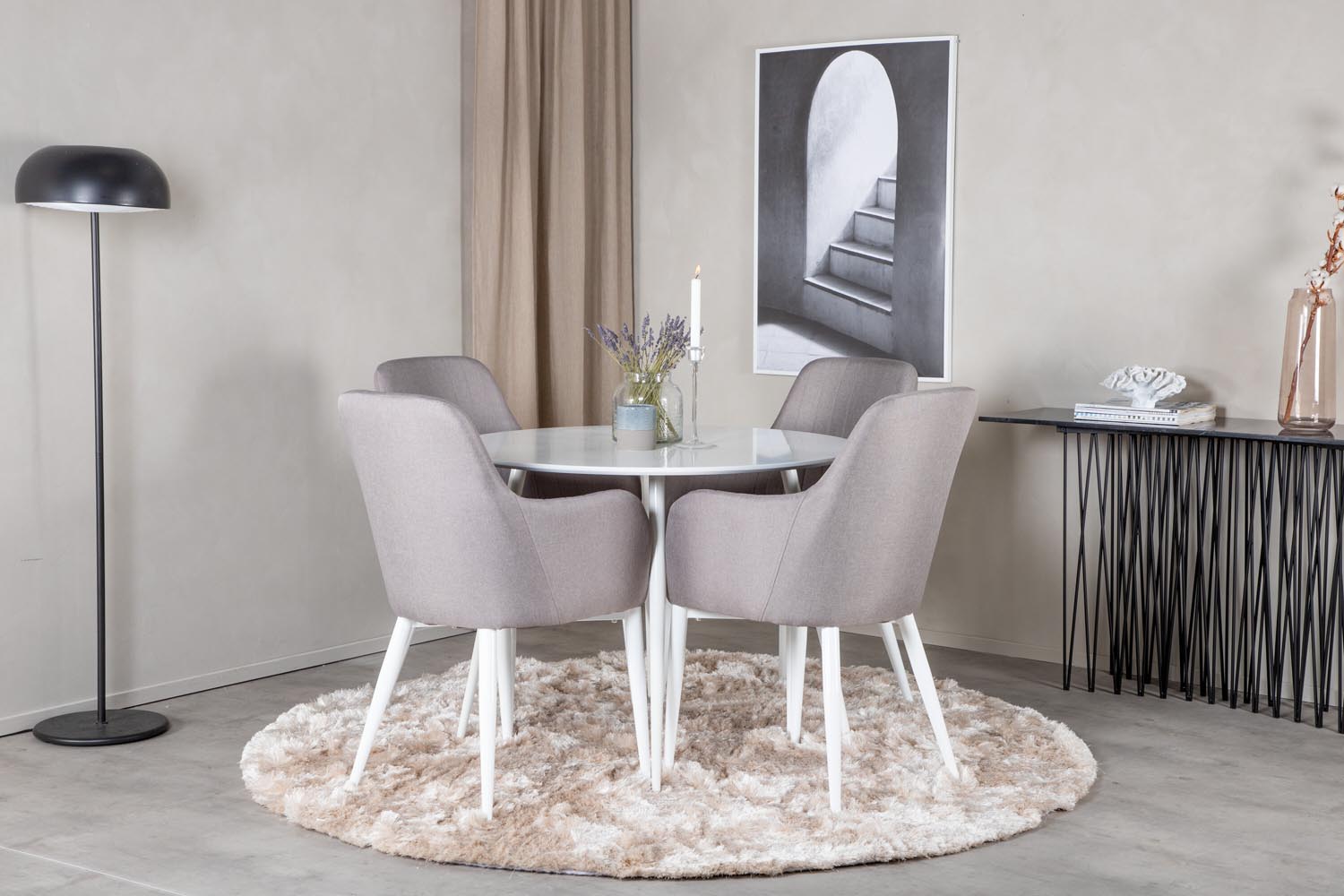 Plaza Esszimmerset + Comfort ⌀100cm/4St. in Weiss / Grau präsentiert im Onlineshop von KAQTU Design AG. Esszimmerset ist von Venture Home