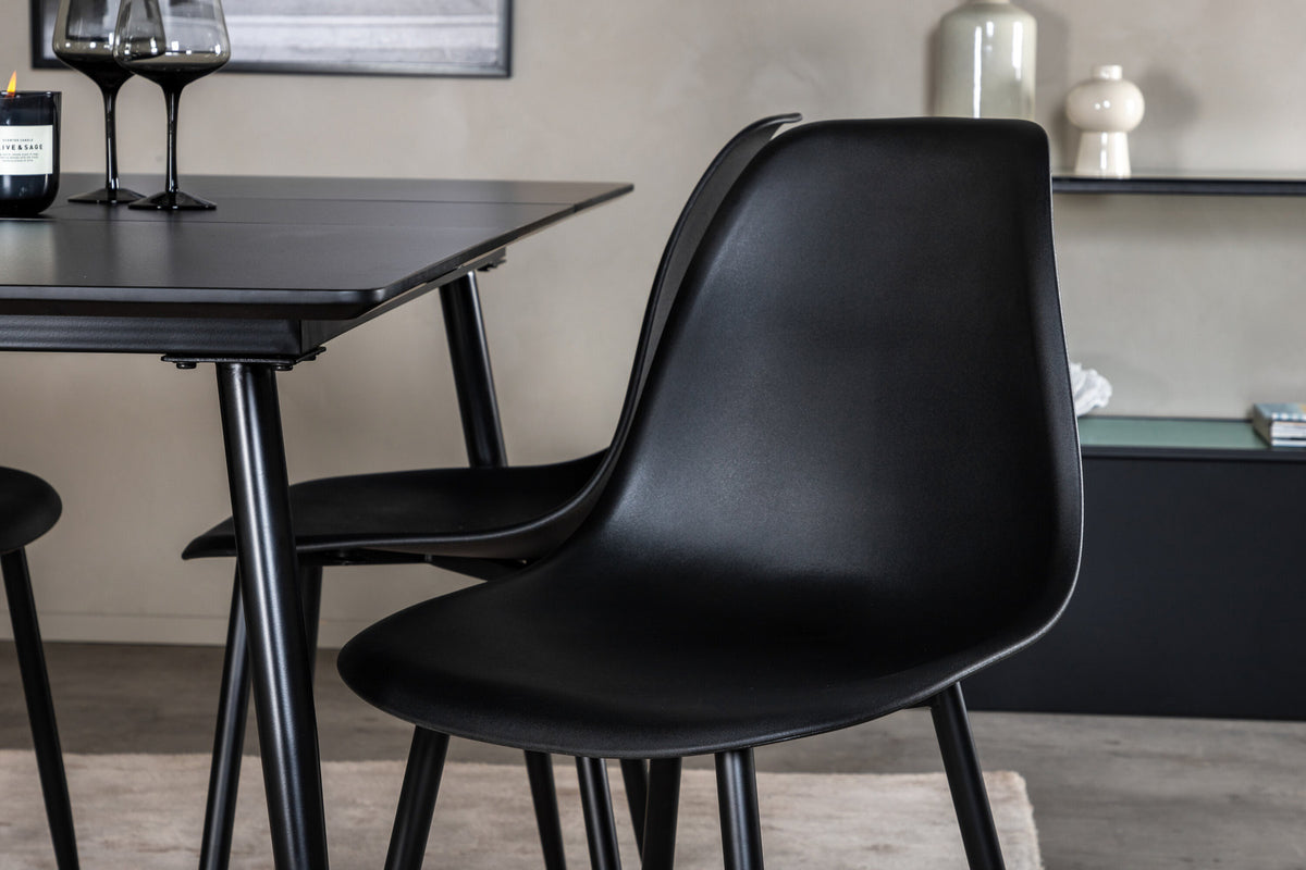 Silar Esszimmerset ausziehbar + Polar 120cm/4St. in Schwarz präsentiert im Onlineshop von KAQTU Design AG. Esszimmerset ist von Venture Home