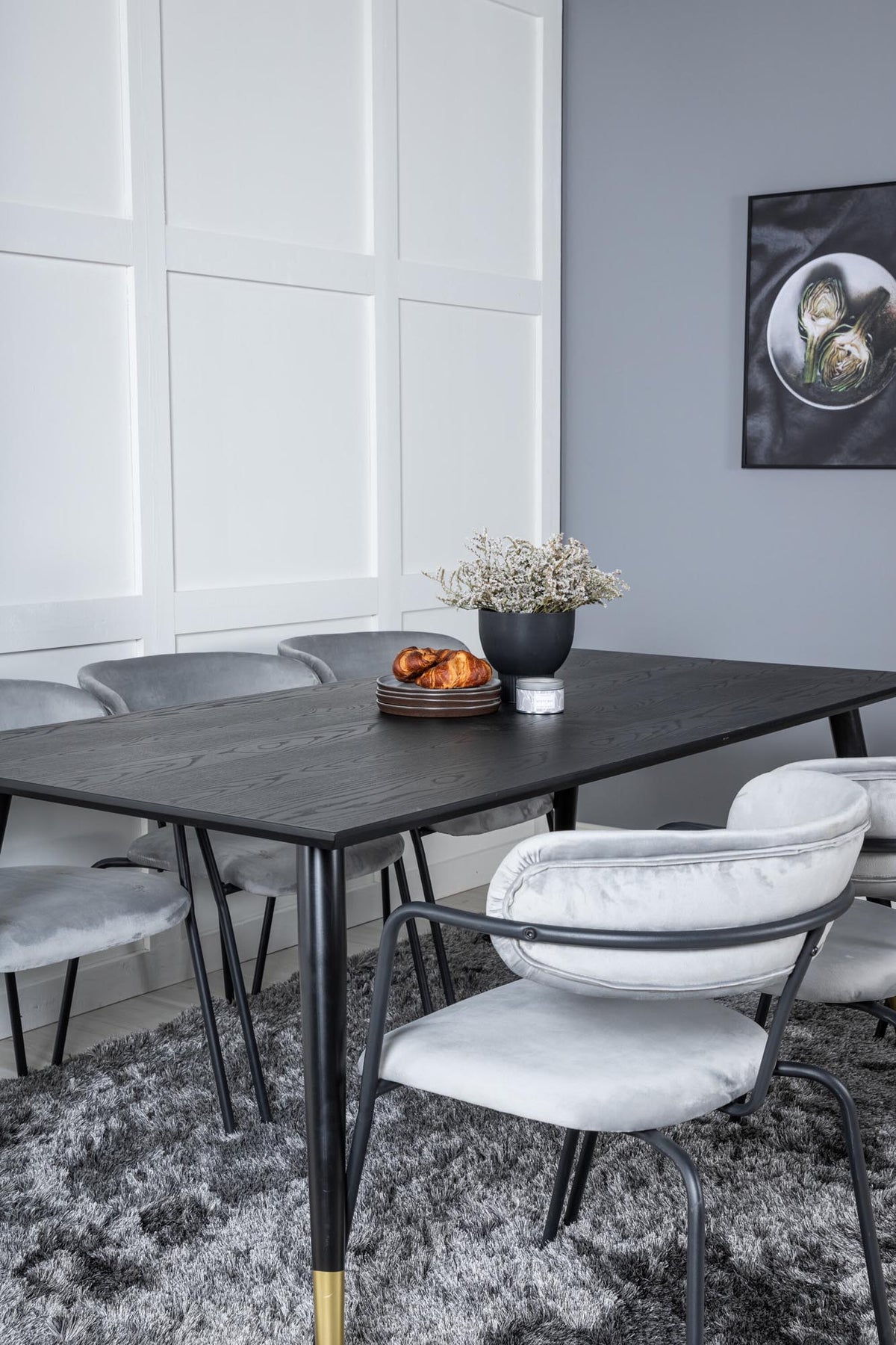 Dipp Esszimmerset + Arrow 180cm/6St. in Weiss / Schwarz präsentiert im Onlineshop von KAQTU Design AG. Esszimmerset ist von Venture Home