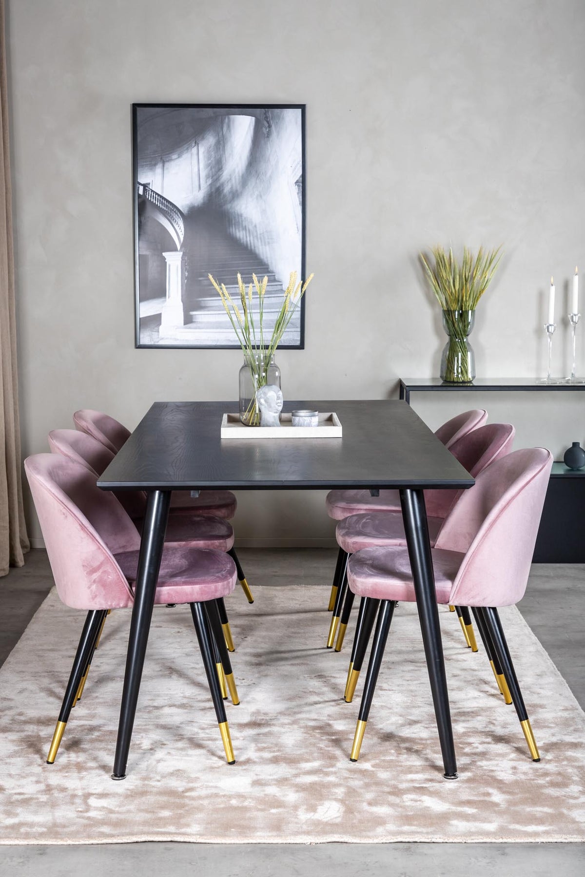 Dipp Esszimmerset + Velvet 180cm/6St. in Schwarz / Altrosa / Gold präsentiert im Onlineshop von KAQTU Design AG. Esszimmerset ist von Venture Home