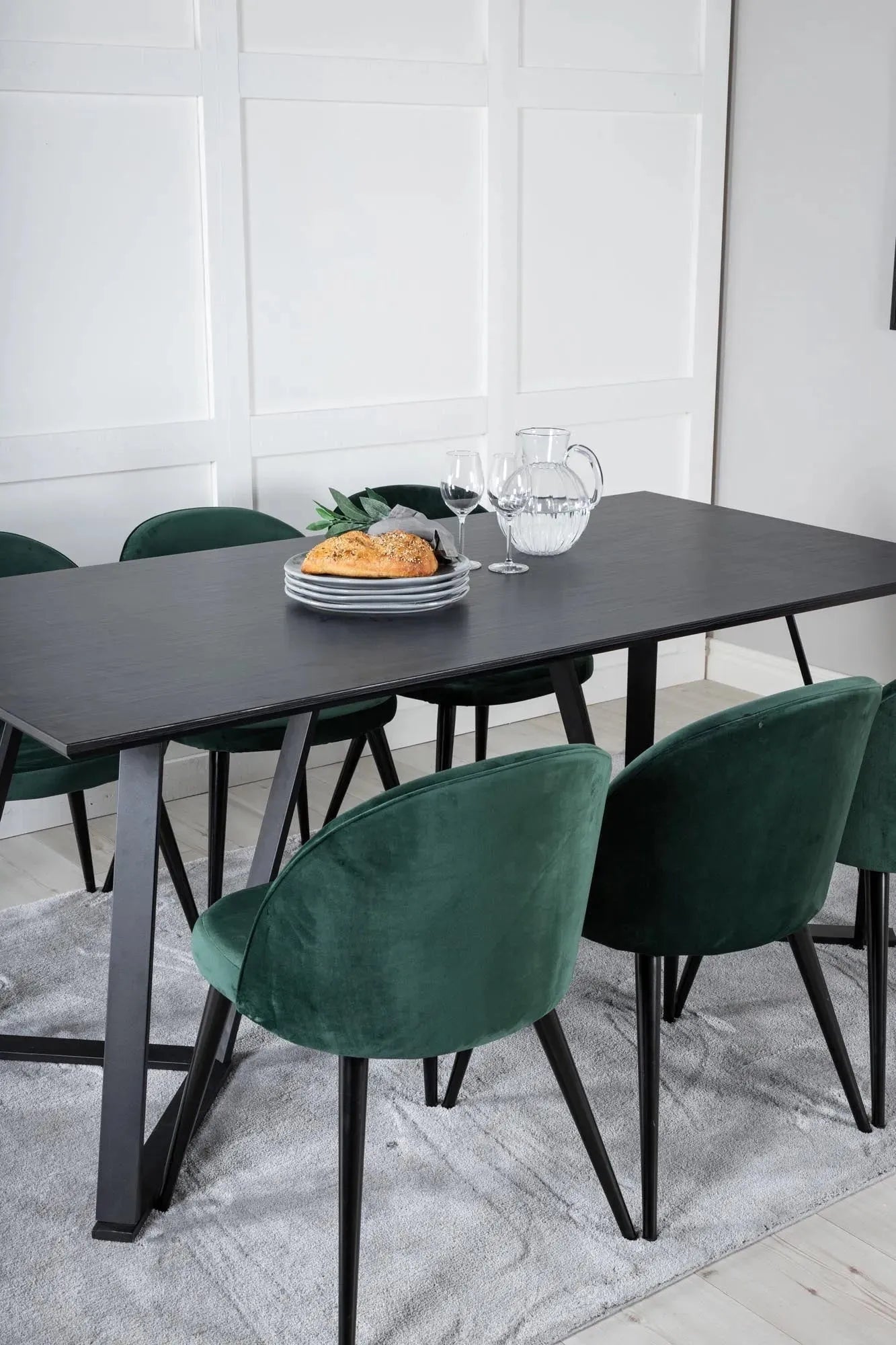 Marina Esszimmerset Velvet: Luxuriöses Ambiente für Ihr Zuhause.
