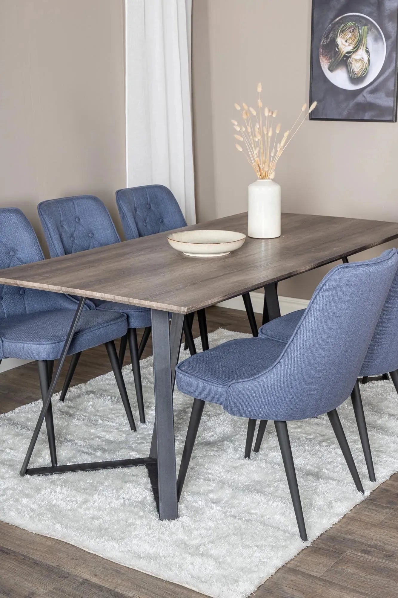 Elegantes Marina Esszimmerset Velvet 180cm für stilvolle Dinner.