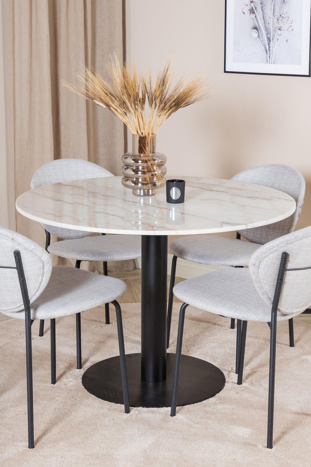 Estelle Esszimmerset + Vault ⌀106cm/4St. in Schwarzgrau präsentiert im Onlineshop von KAQTU Design AG. Esszimmerset ist von Venture Home