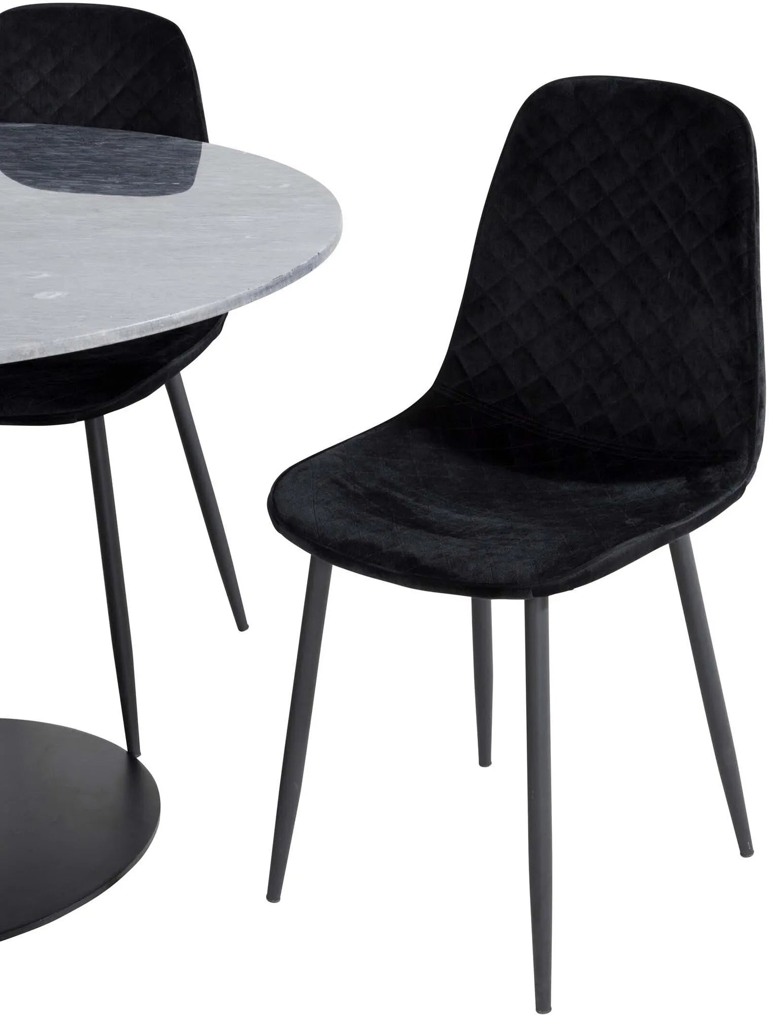 Stilvolles Esszimmerset Estelle: Skandinavisches Design von Venture Home.