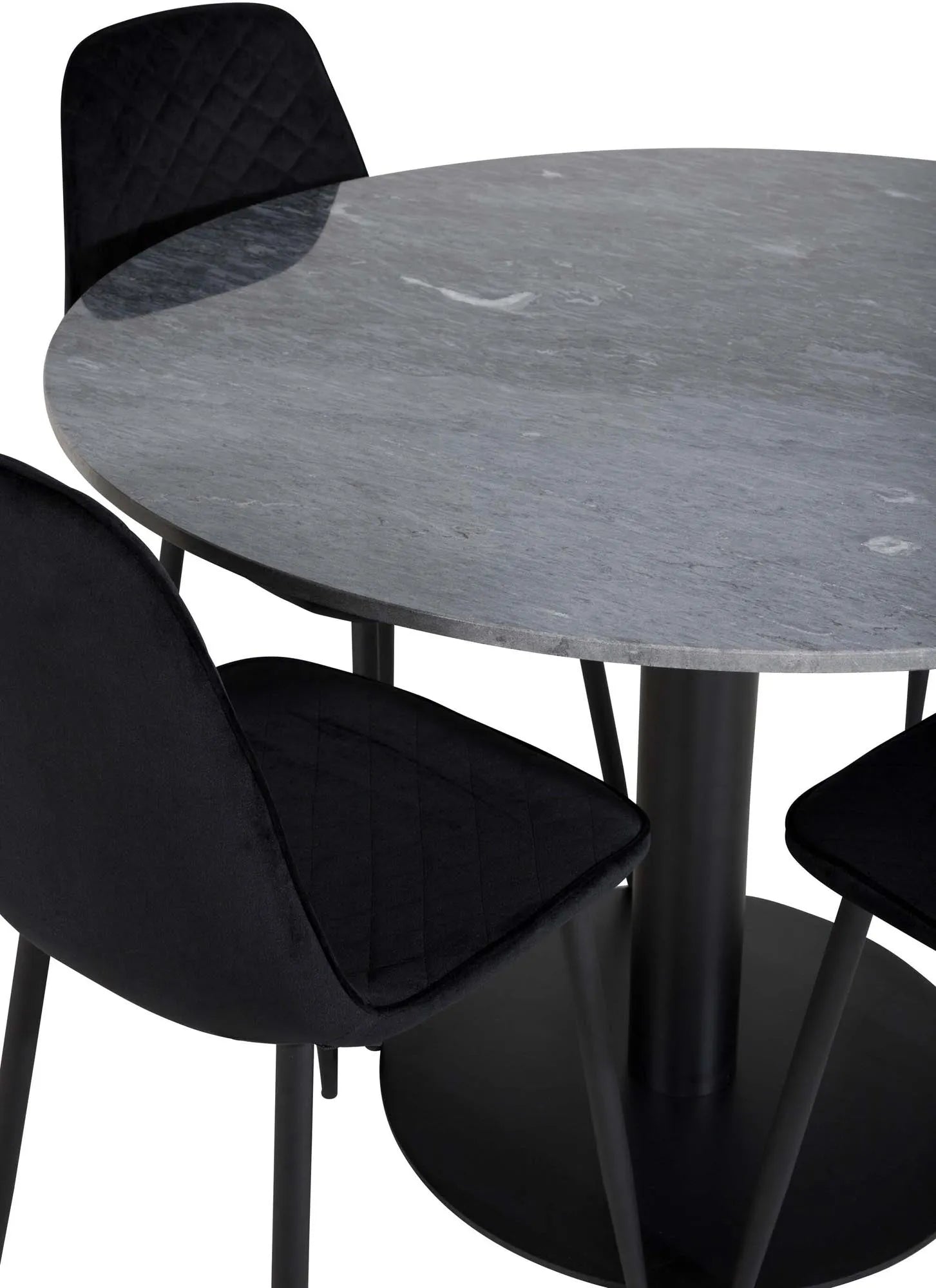 Elegantes Esszimmerset Estelle: Skandinavische Raffinesse von Venture.