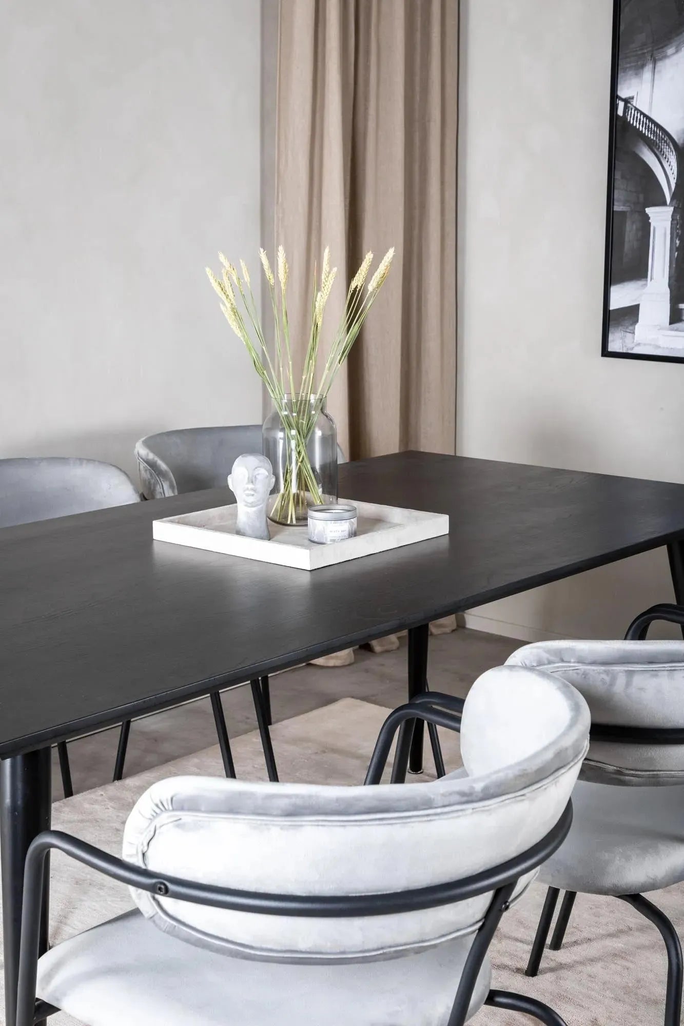 Stilvolles Dipp Esszimmerset mit 180cm Tisch und 6 Stühlen von Venture.