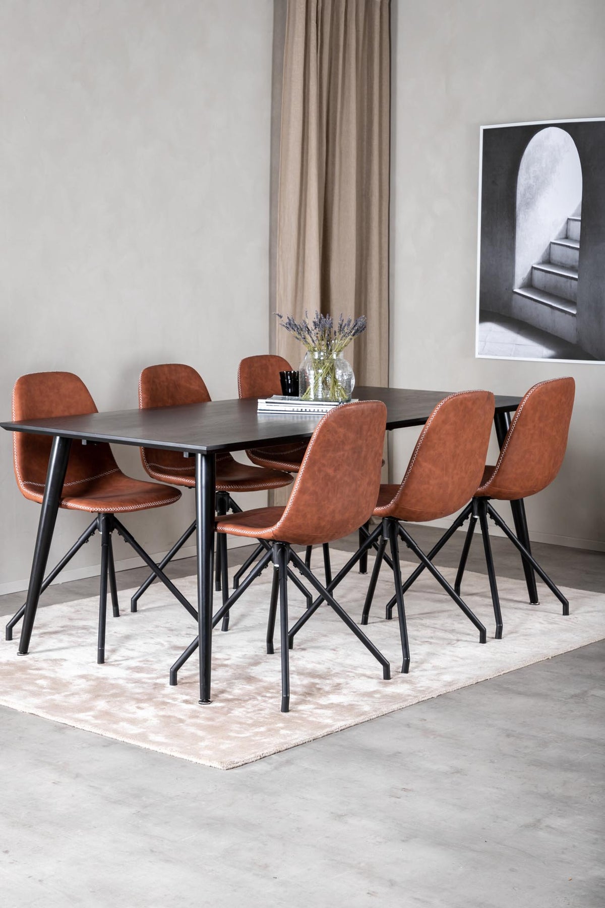 Dipp Esszimmerset + Polar 180cm/6St. in Schwarz / Braun präsentiert im Onlineshop von KAQTU Design AG. Esszimmerset ist von Venture Home