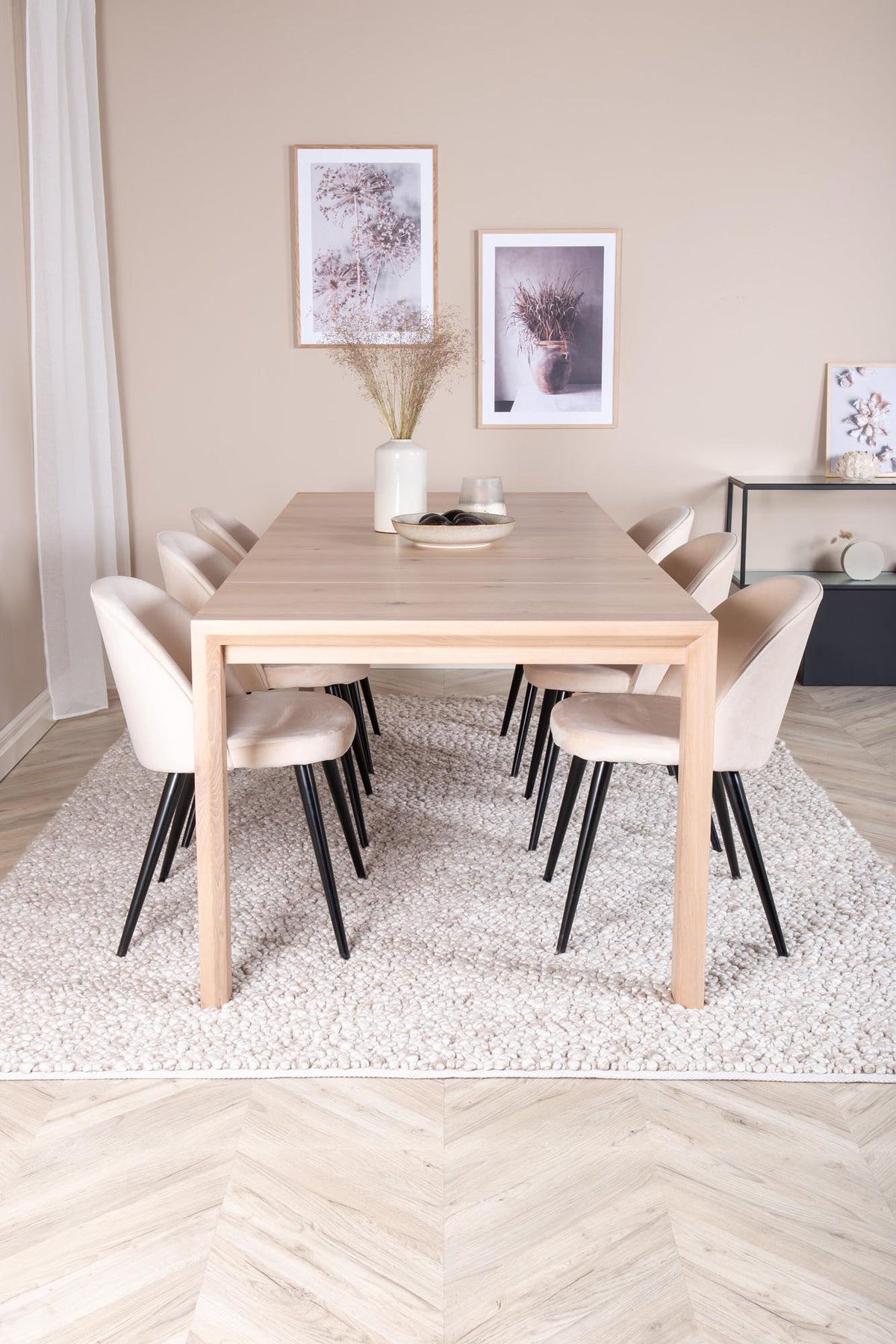 Slider Esszimmerset ausziehbar + Velvet 170cm/6St. in Beige, Schwarz präsentiert im Onlineshop von KAQTU Design AG. Esszimmerset ist von Venture Home