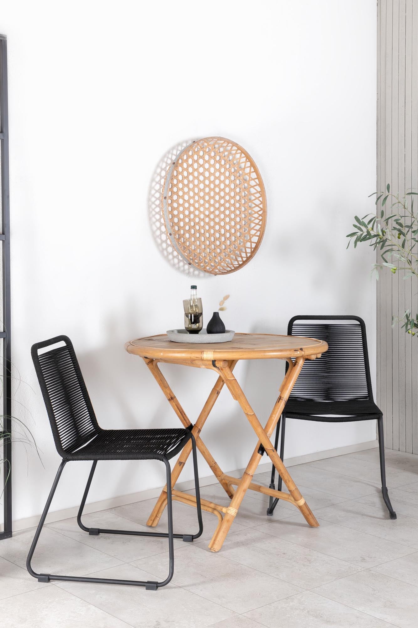 Cane Outdoor-Tischset ⌀80cm/2St. in Schwarz präsentiert im Onlineshop von KAQTU Design AG. Gartentischset ist von Venture Home