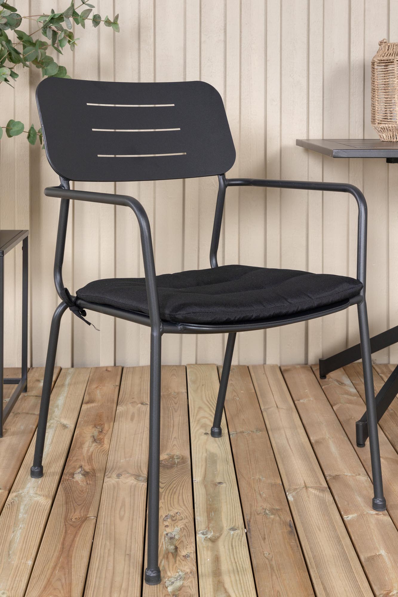 Way Outdoor-Tischset + Nicke 70cm/2St. in Schwarz präsentiert im Onlineshop von KAQTU Design AG. Gartentischset ist von Venture Home