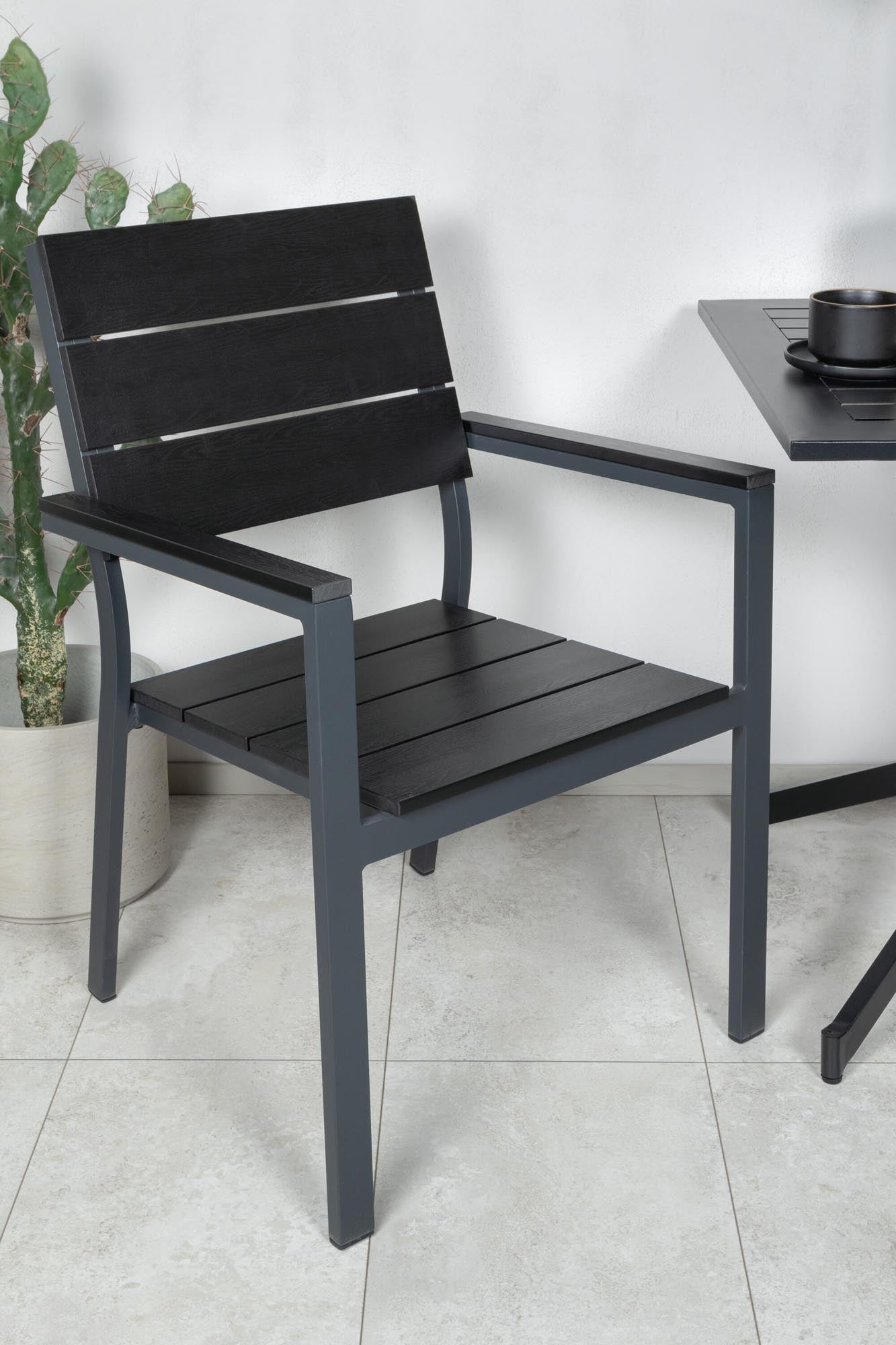 Way Outdoor-Tischset + Levels 70cm/2St. in Schwarz präsentiert im Onlineshop von KAQTU Design AG. Gartentischset ist von Venture Home