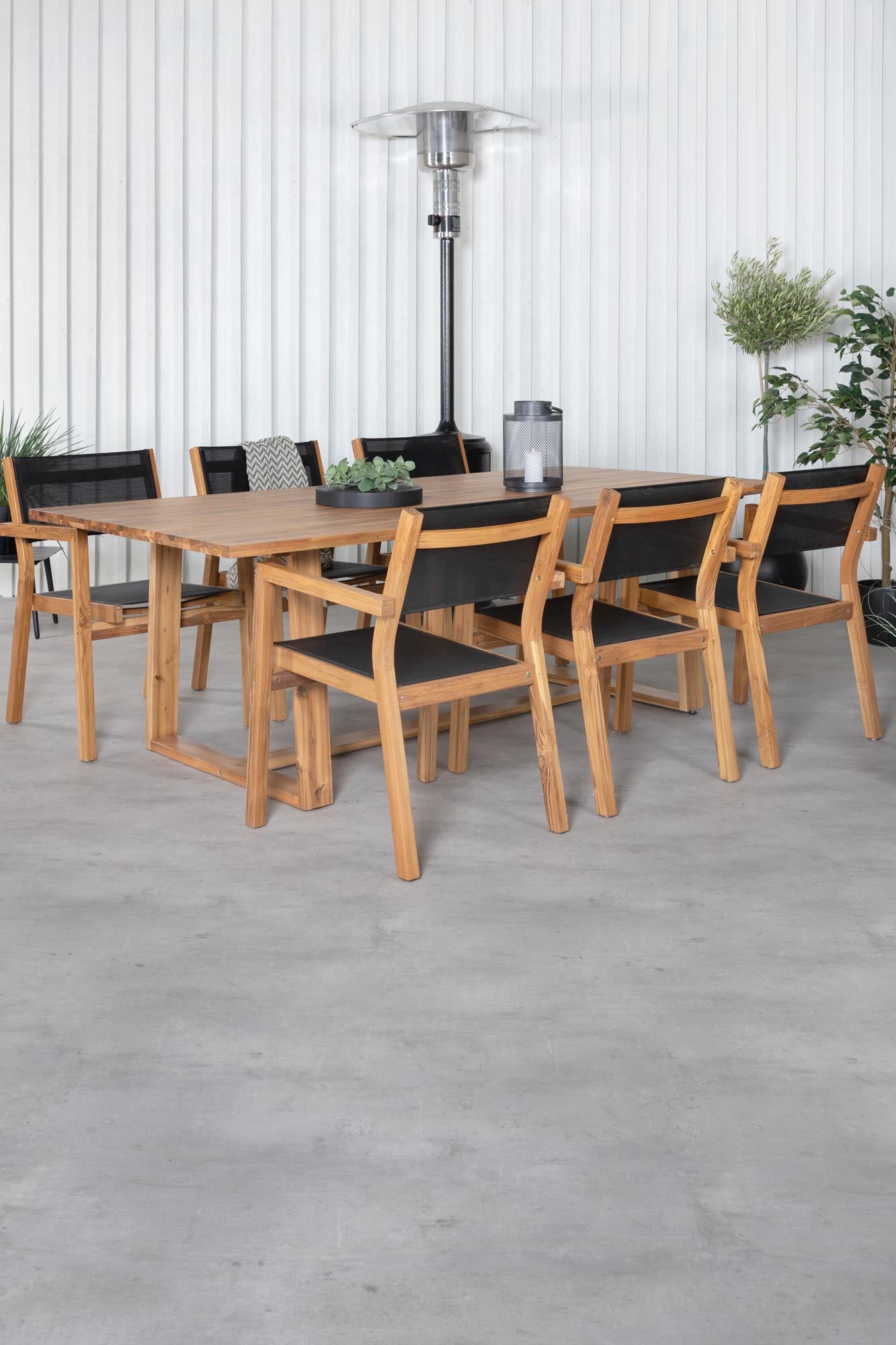 Plankton Outdoor-Tischset + Venice 220cm/6St. in Schwarz, Natur präsentiert im Onlineshop von KAQTU Design AG. Gartentischset ist von Venture Home