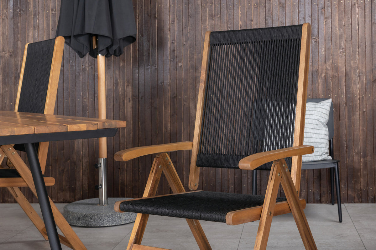 Chan Outdoor-Tischset + Little John 200cm/4St. in Schwarz, Natur präsentiert im Onlineshop von KAQTU Design AG. Gartentischset ist von Venture Home