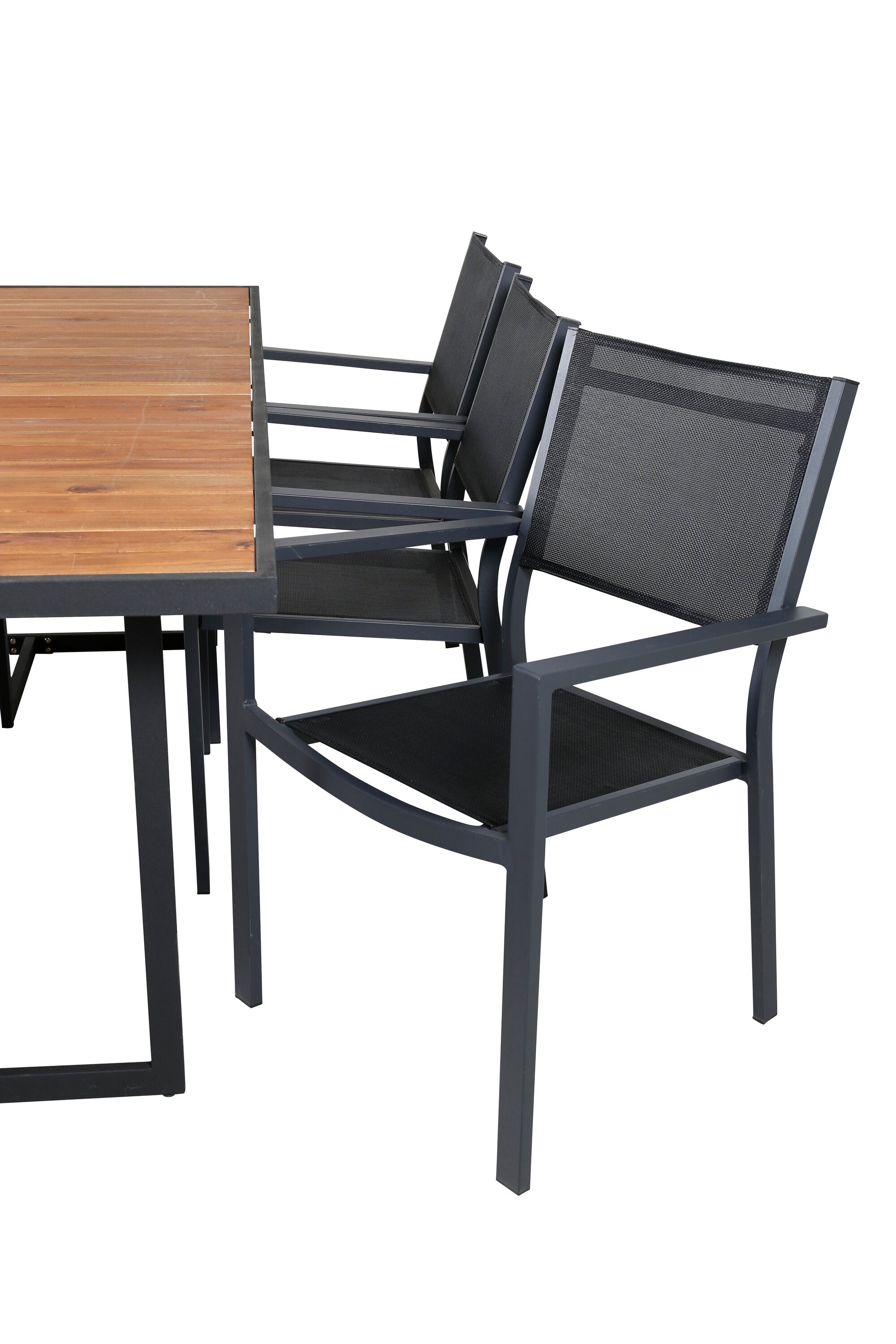 Elegantes Ess-Set aus Acacia-Holz, robust und stilvoll, mit bequemen Copacabana-Stühlen für gesellige Stunden im Freien.