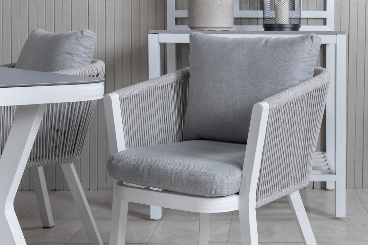Virya Outdoor-Tischset 160cm/4St. in Grau weiss präsentiert im Onlineshop von KAQTU Design AG. Gartentischset ist von Venture Home