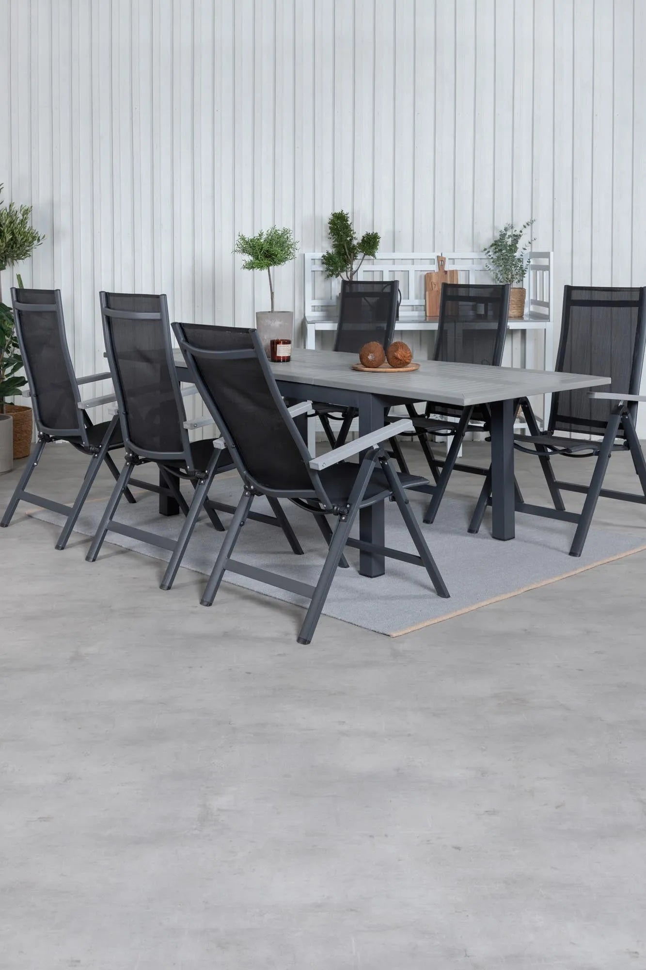 Venture Home Albany: Flexibles Outdoor-Set mit ausziehbarem Tisch.