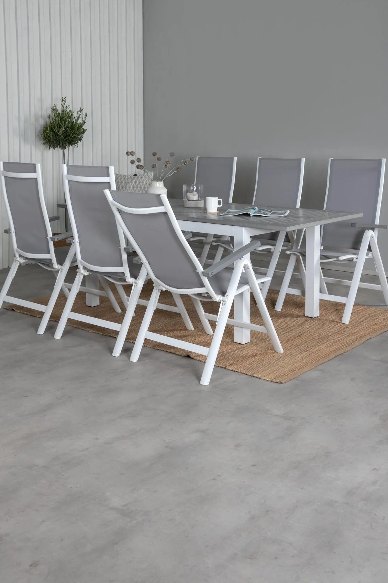 Venture Home Albany: Anpassbares Outdoor-Set mit 6 Stühlen.