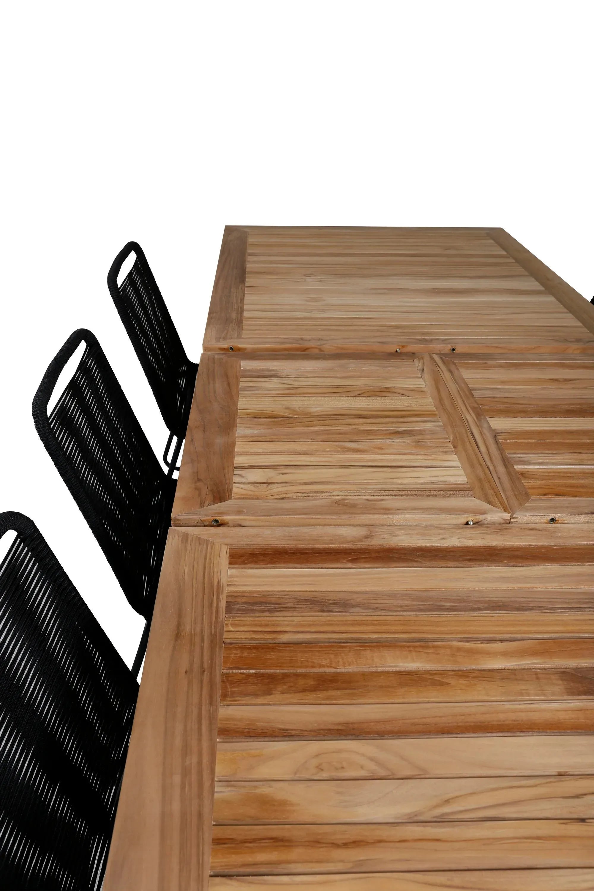 Elegantes, ausziehbares Teakholz-Set für stilvolle Gartenmomente mit bequemen Lindos-Stühlen.