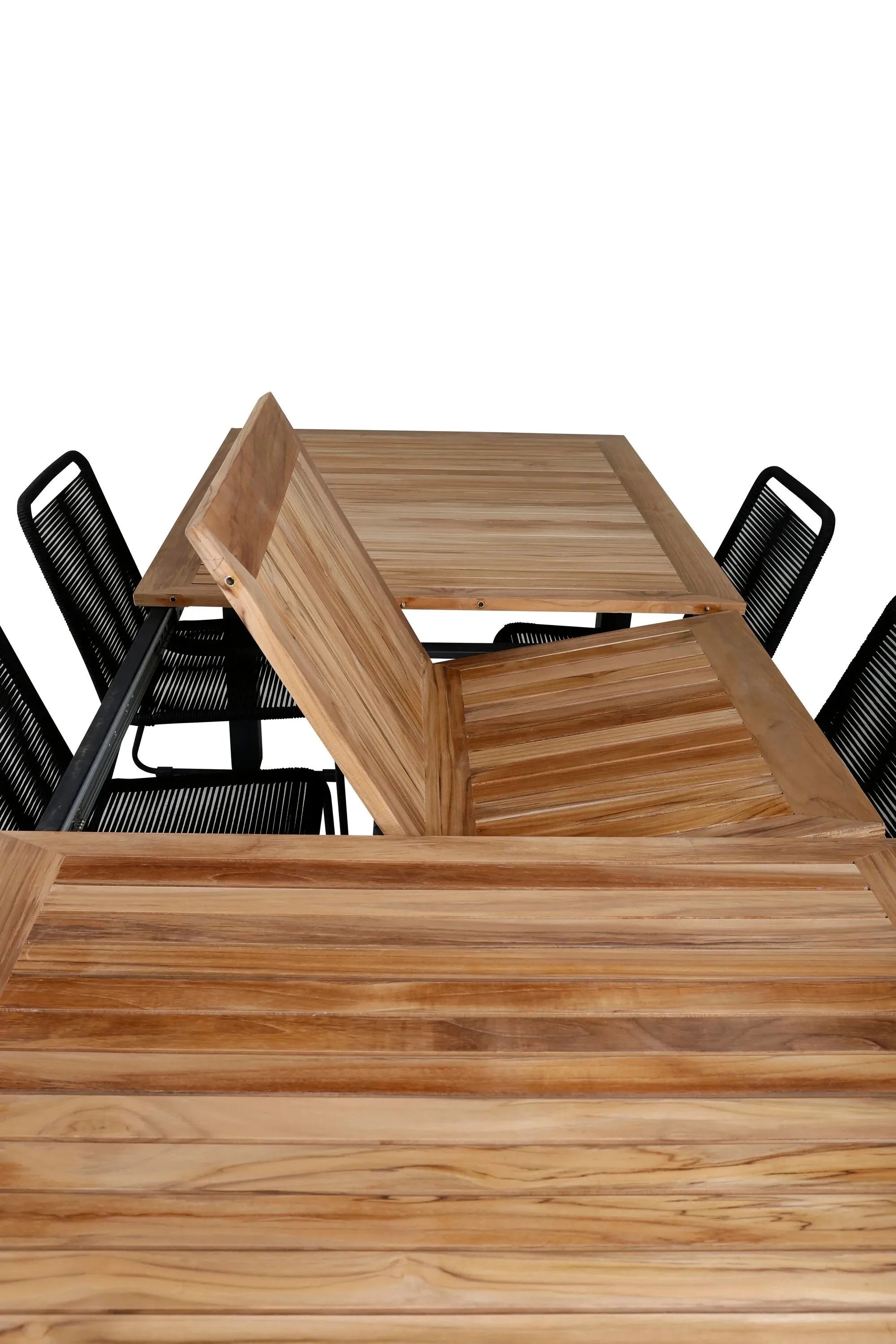 Elegantes, ausziehbares Teakholz-Set für stilvolle Gartenmomente mit bequemen Lindos-Stühlen.