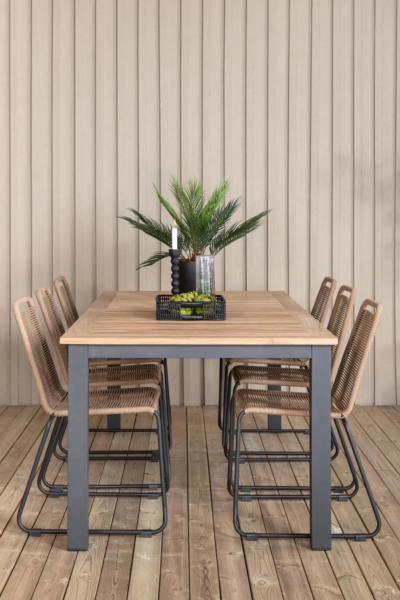 Elegantes Panama Gartentischset aus Teakholz, ausziehbar, mit 6 komfortablen Lindos-Stühlen für stilvolle Outdoor-Dinner.