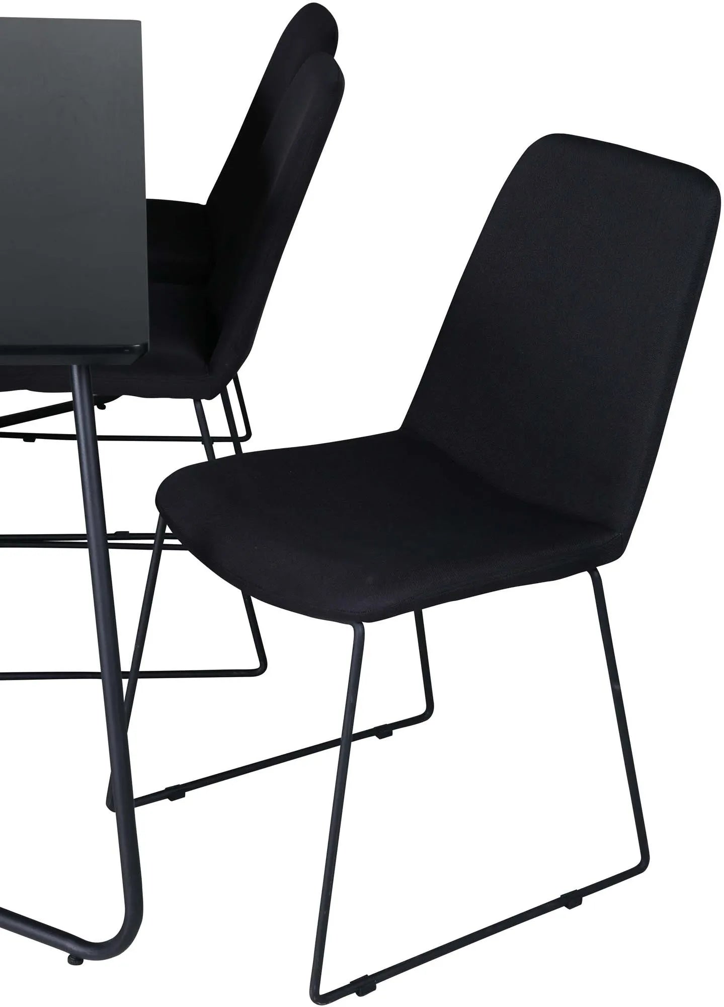 Elegantes Petra Esszimmerset: Modernes Design für Ihr Esszimmer.