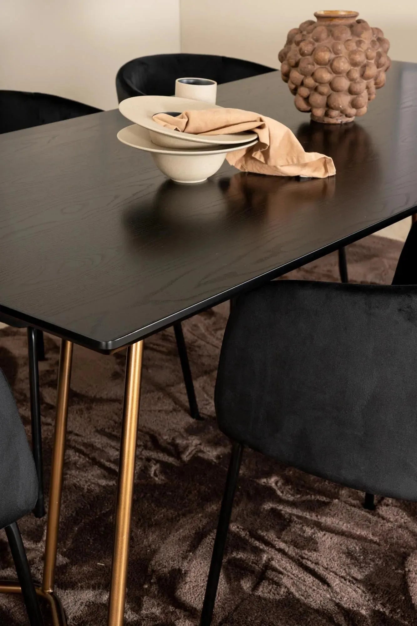 Modernes Petra Esszimmerset 190cm mit 6 Stühlen von Venture Home.