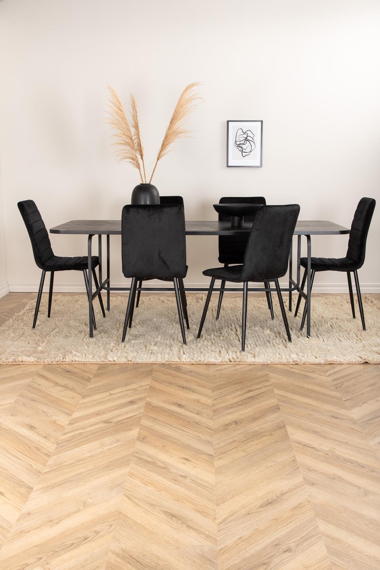 Uno Esszimmerset + Windu 200cm/6St. in Schwarz präsentiert im Onlineshop von KAQTU Design AG. Esszimmerset ist von Venture Home