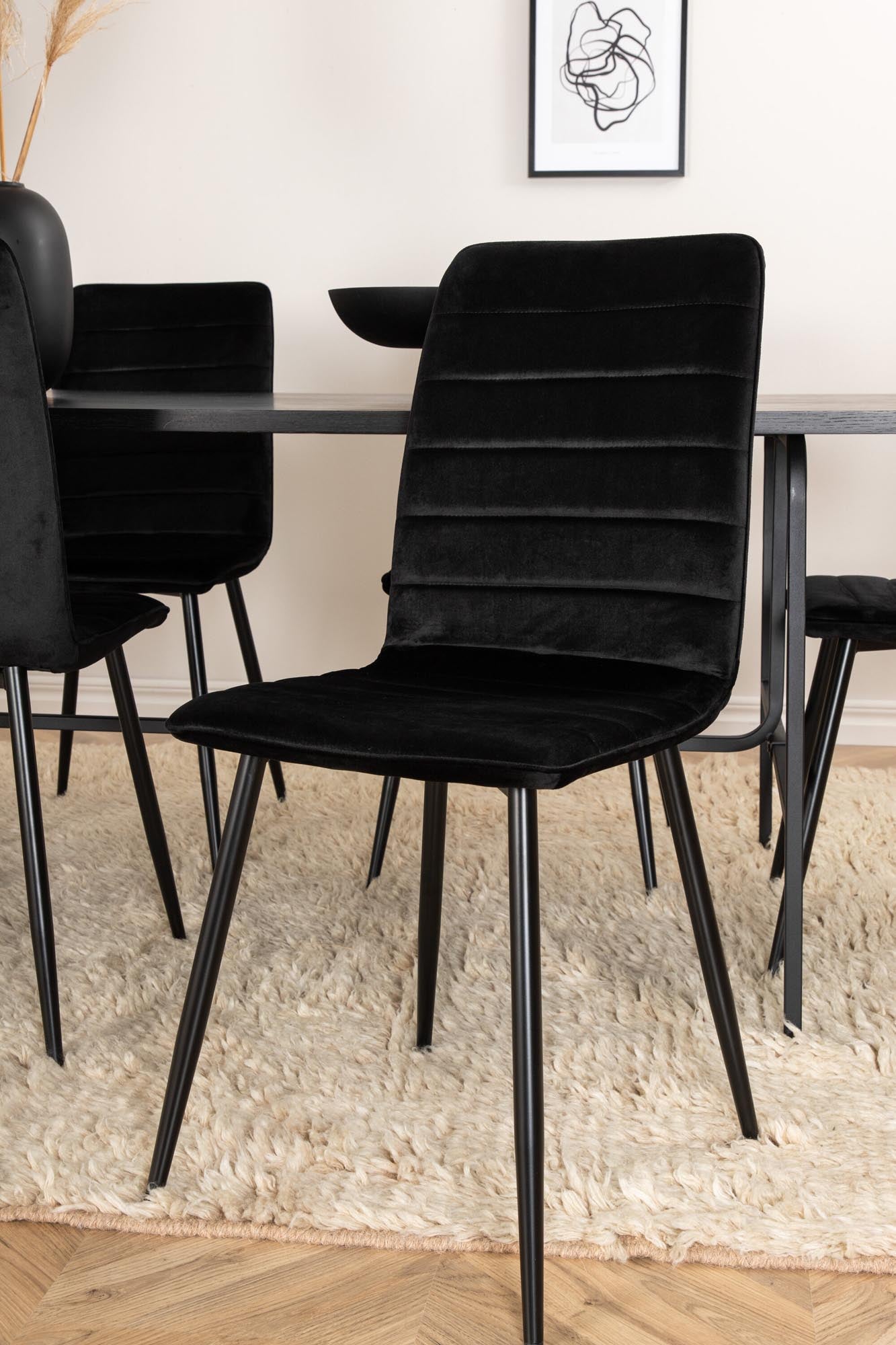 Uno Esszimmerset + Windu 200cm/6St. in Schwarz präsentiert im Onlineshop von KAQTU Design AG. Esszimmerset ist von Venture Home
