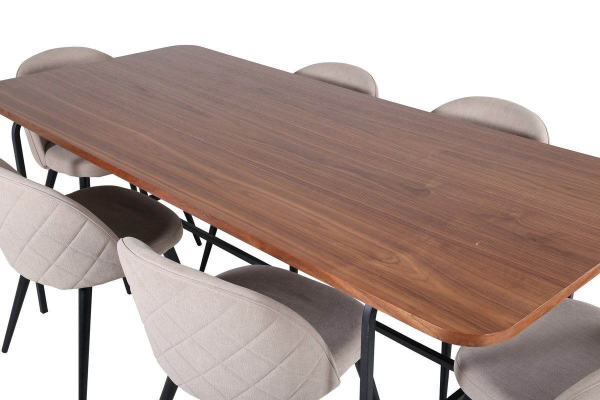 Rechteckiger Esstisch mit Tischplatte aus Nussbaum-MDF und Furnier, schwarzem Stahlgestell, kombiniert mit grauen Velvet-Stühlen mit Steppung