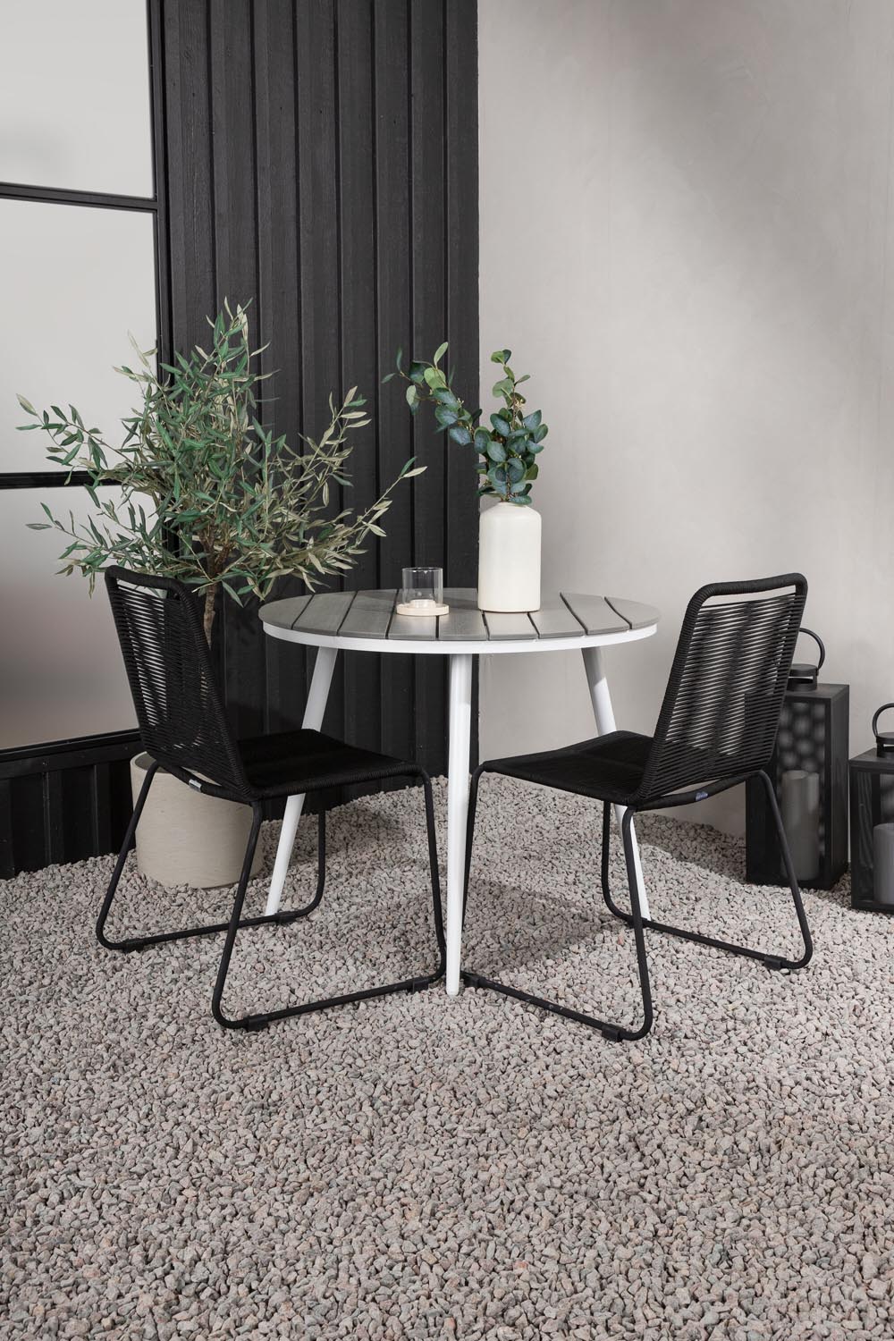 Break Outdoor-Tischset + Lindos Stack ⌀90cm/2St. in Weiss präsentiert im Onlineshop von KAQTU Design AG. Gartentischset ist von Venture Home