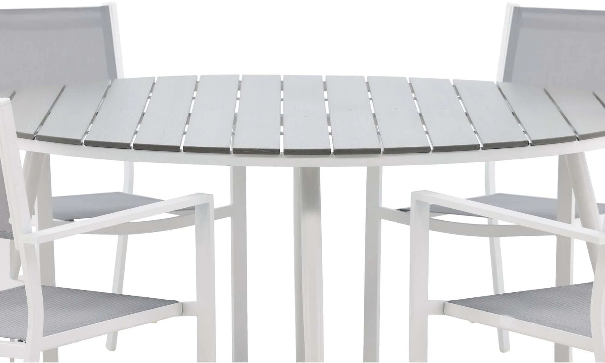 Stilvolles Outdoor-Tischset für 6 Personen, perfekt für Sommerabende.
