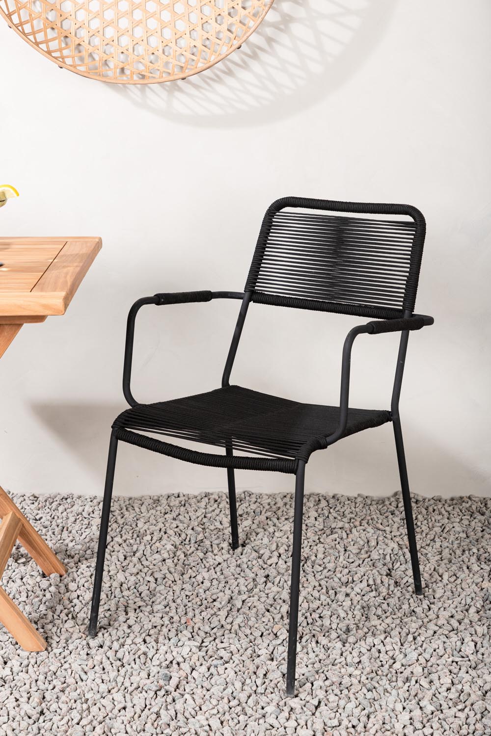 Kenya Outdoor-Tischset (Lindos Armchair) 70cm/2St. in Natur / Schwarz präsentiert im Onlineshop von KAQTU Design AG. Gartentischset ist von Venture Home