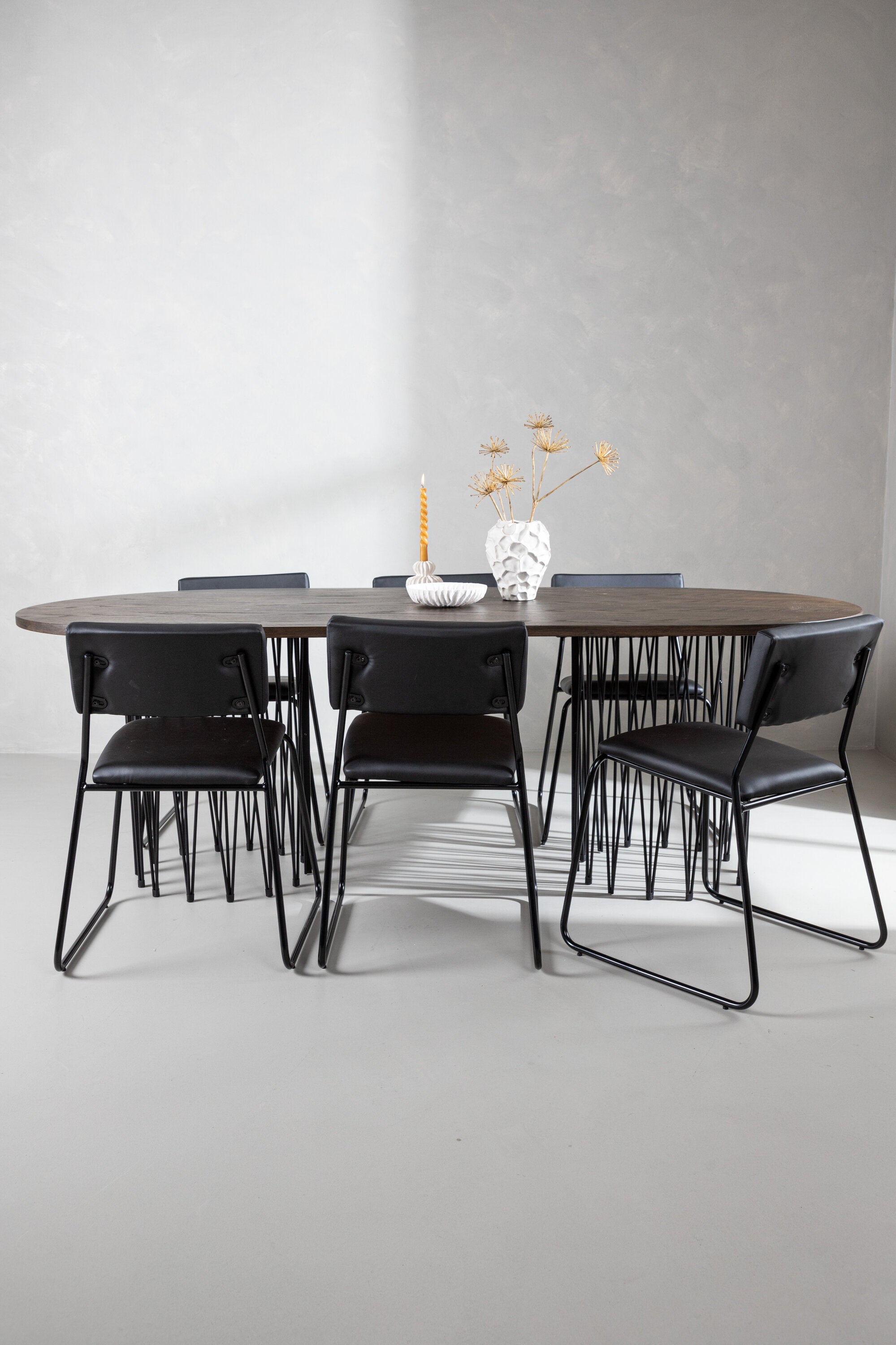 Stone Esszimmerset + Kenth 220cm/6St. in Schwarz präsentiert im Onlineshop von KAQTU Design AG. Esszimmerset ist von Venture Home