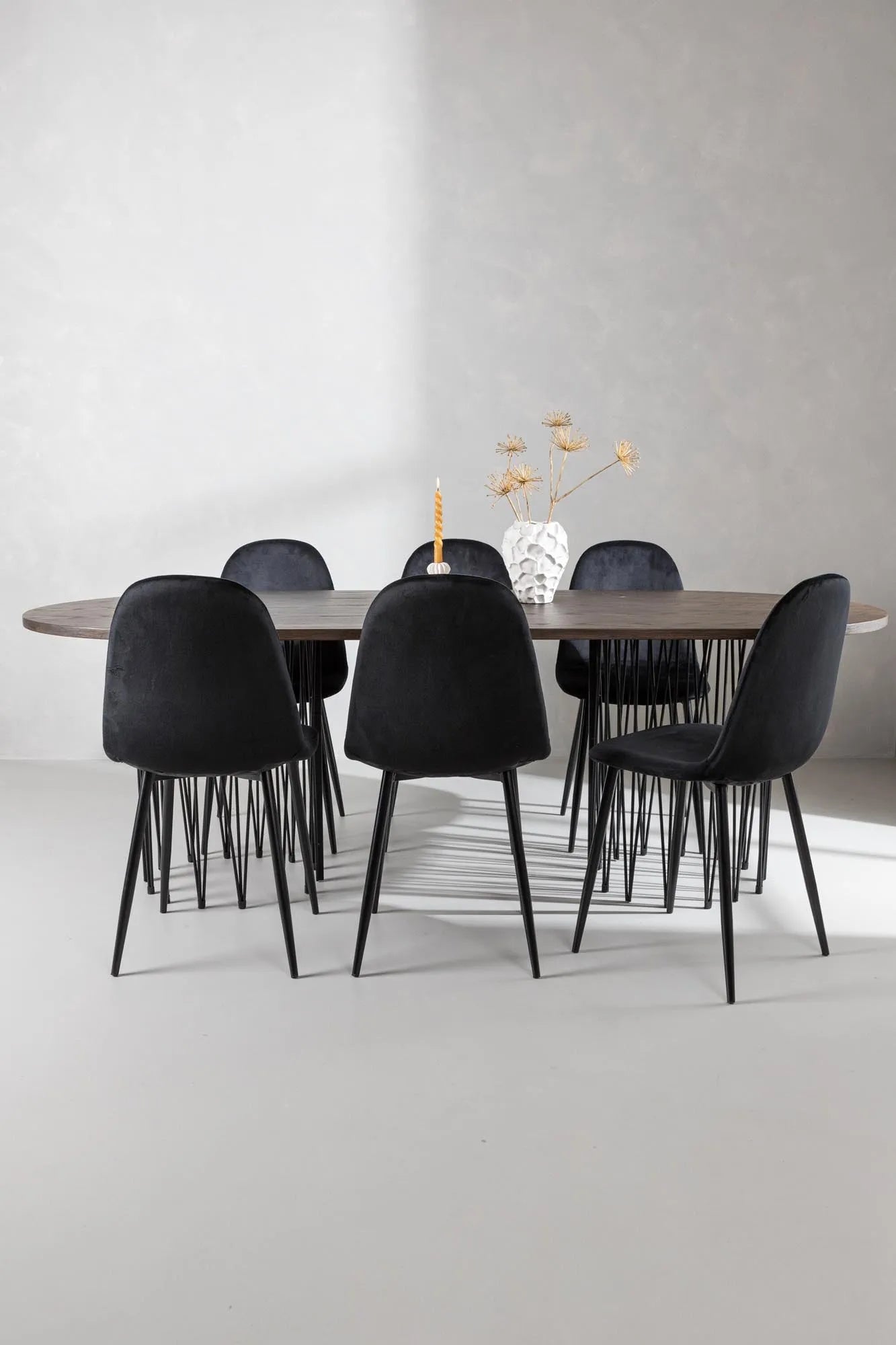 Elegantes Stone Esszimmerset 220cm mit 6 Stühlen von Venture Home.