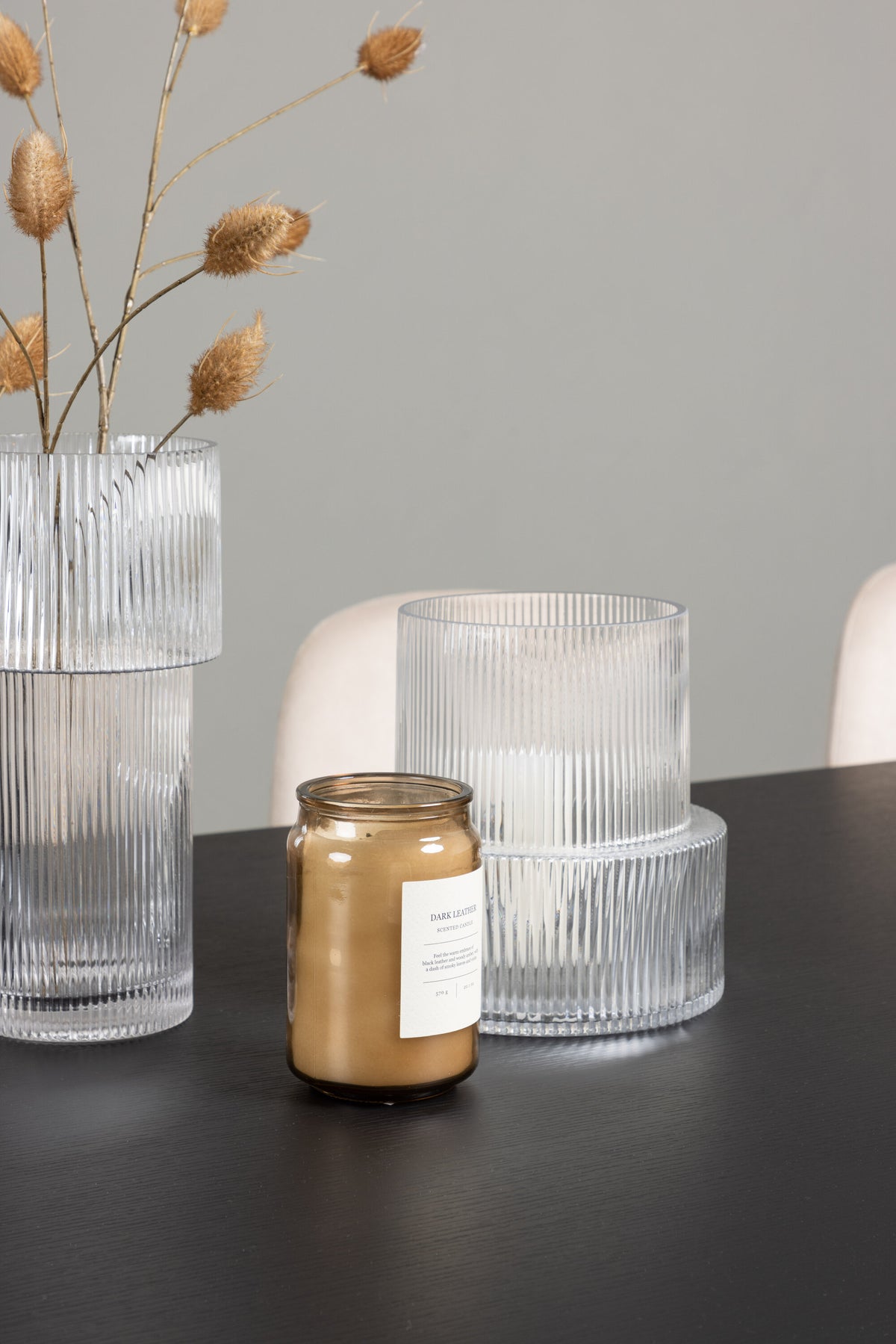 Vail Esszimmerset + Polar 200cm/6St. in Beige, Schwarz präsentiert im Onlineshop von KAQTU Design AG. Esszimmerset ist von Venture Home