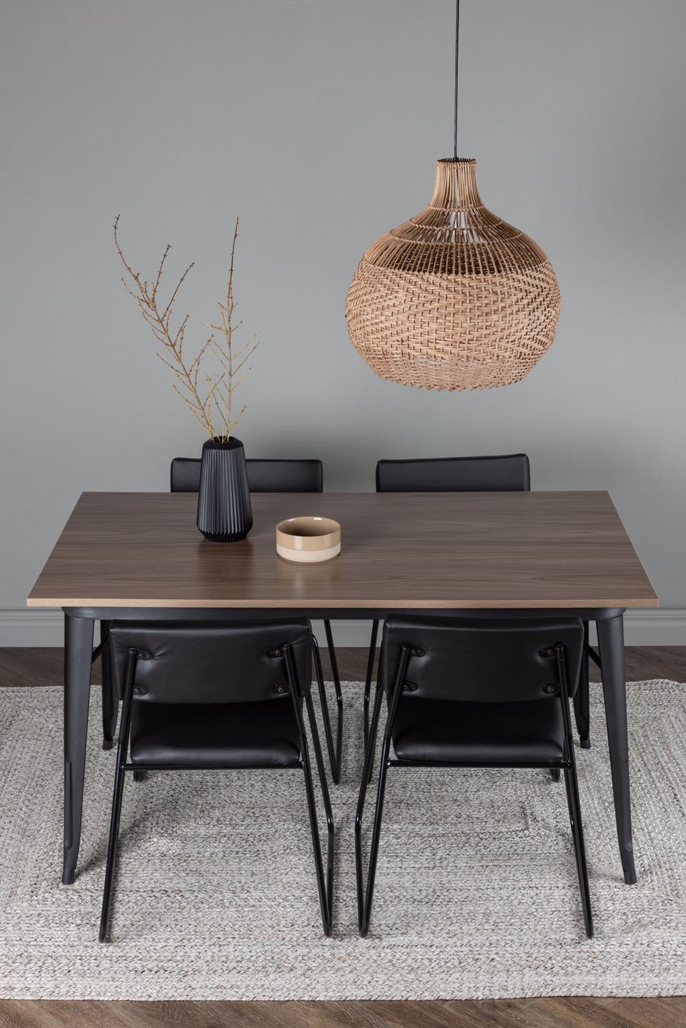 Tempe Esszimmerset + Kenth 140cm/4St. in Schwarz präsentiert im Onlineshop von KAQTU Design AG. Esszimmerset ist von Venture Home
