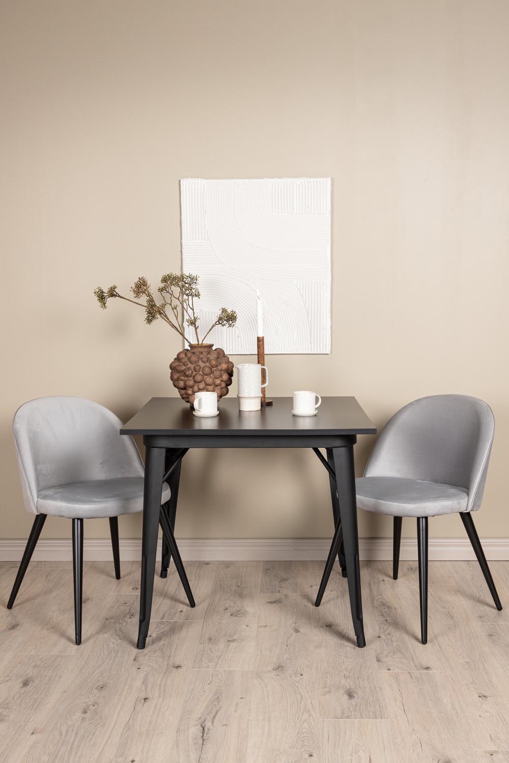 Tempe Esszimmerset + Velvet 80cm/2St. in Schwarzgrau präsentiert im Onlineshop von KAQTU Design AG. Esszimmerset ist von Venture Home